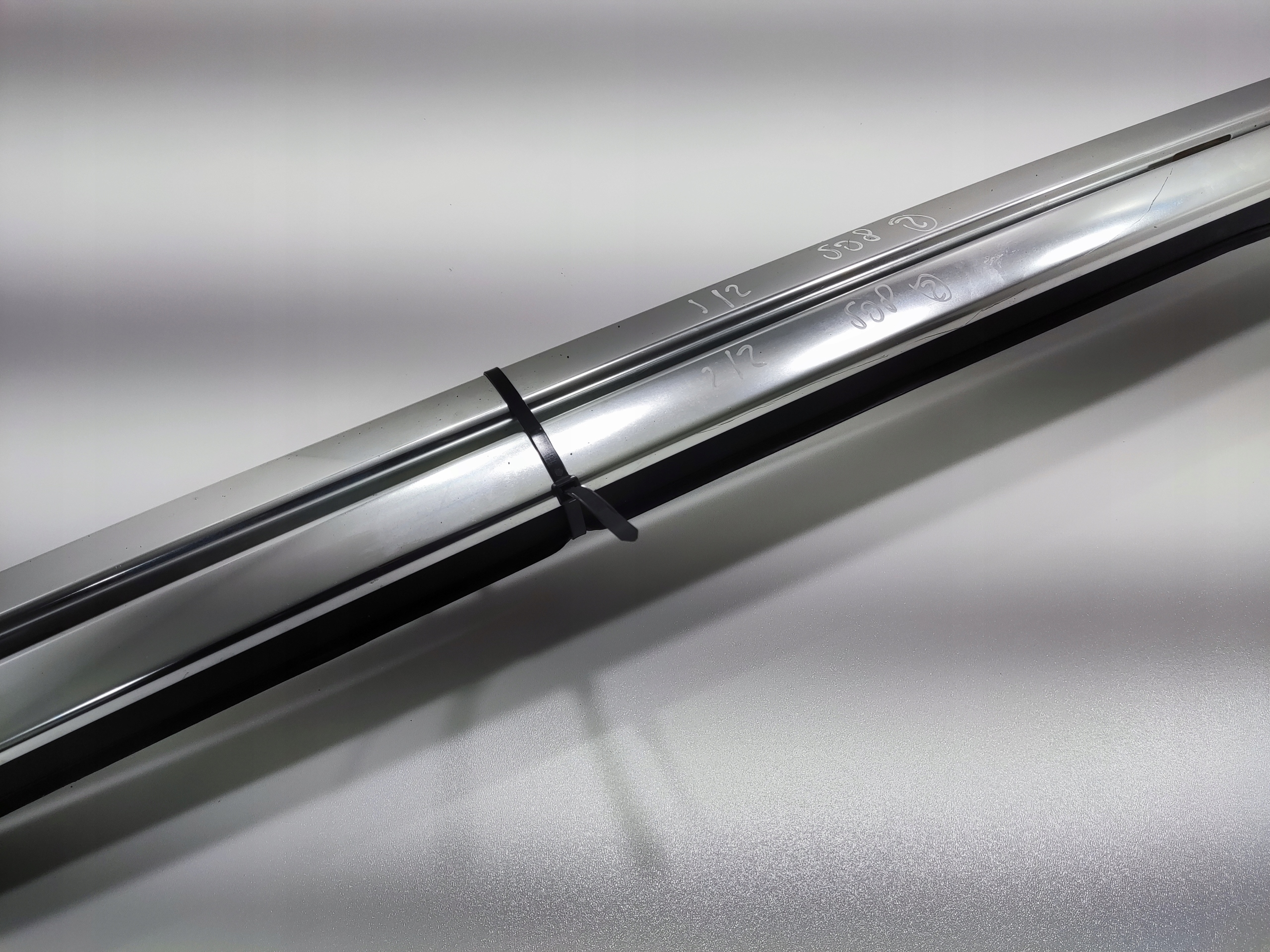 ORIGINÁLNE STREŠNÉ NOSIČE PEUGEOT 508 I SW KOMBI 98028098VV 10-14