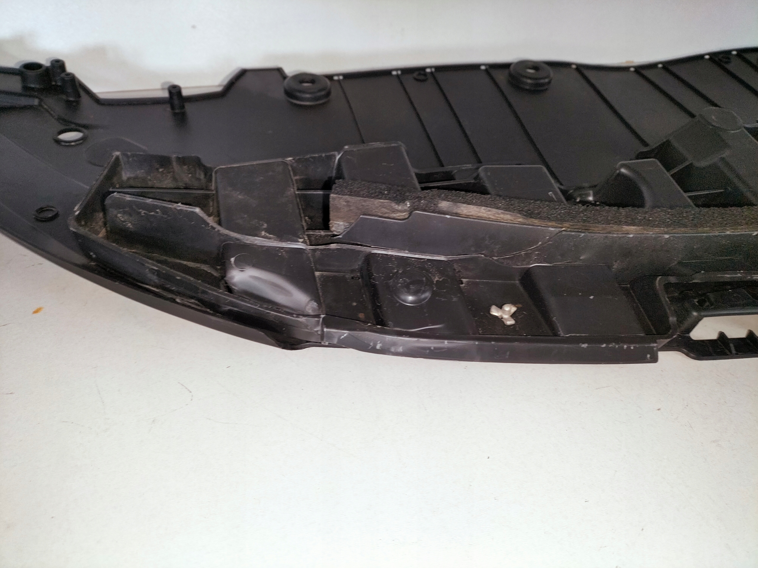 KRYT POD NÁRAZNÍK RENAULT CLIO 5 V 19- RS