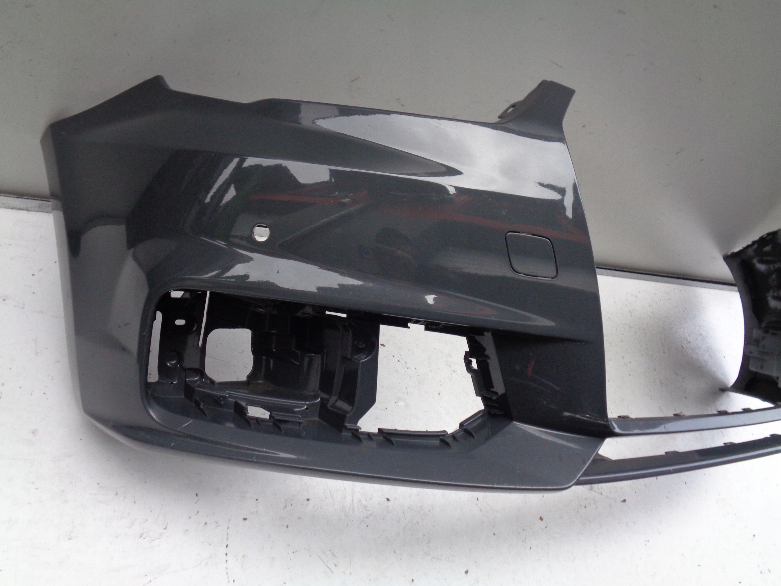 PREDNÝ NÁRAZNÍK AUDI A1 8XA 14- LIFT NR 39264