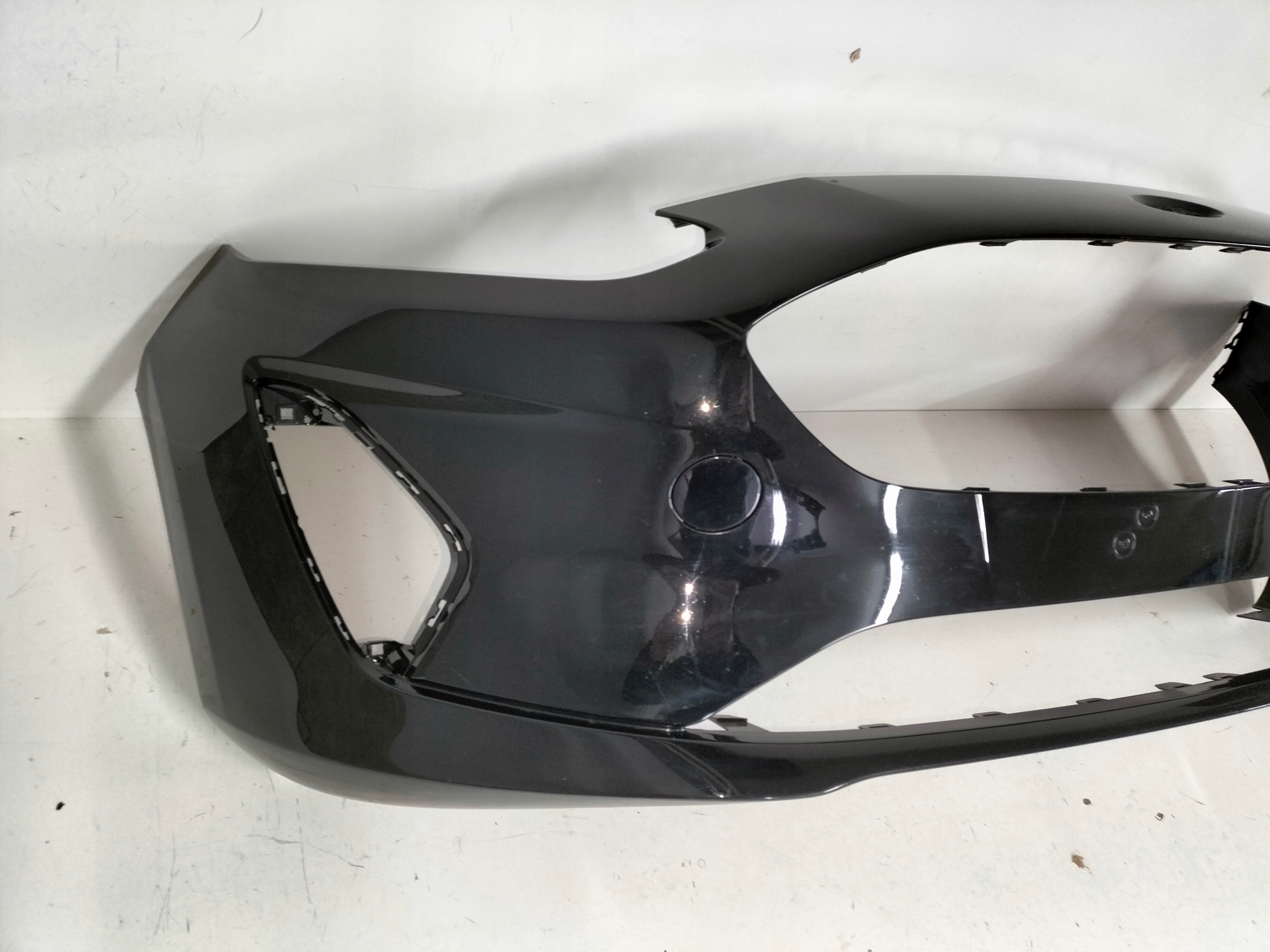 PREDNÝ NÁRAZNÍK FORD FIESTA MK8 17-