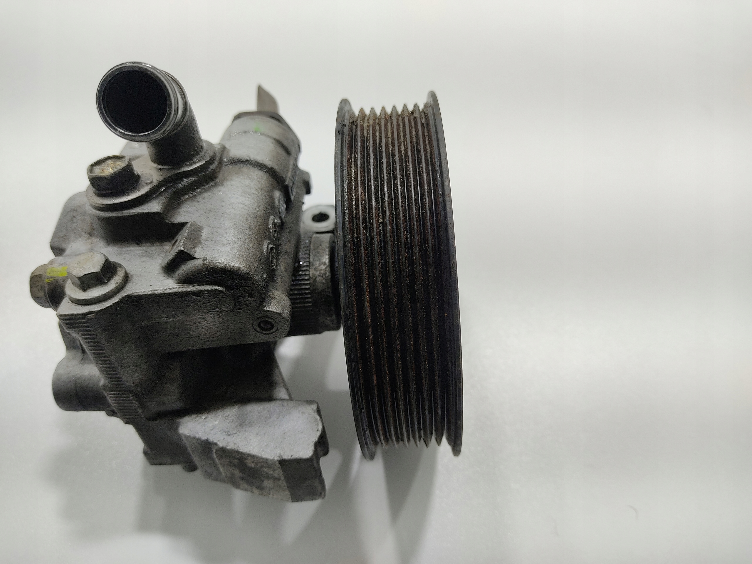 SERVOČERPADLO LAND ROVER DEFENDER 2.4 TDCI 7H12-3F816-AA 2007-2014