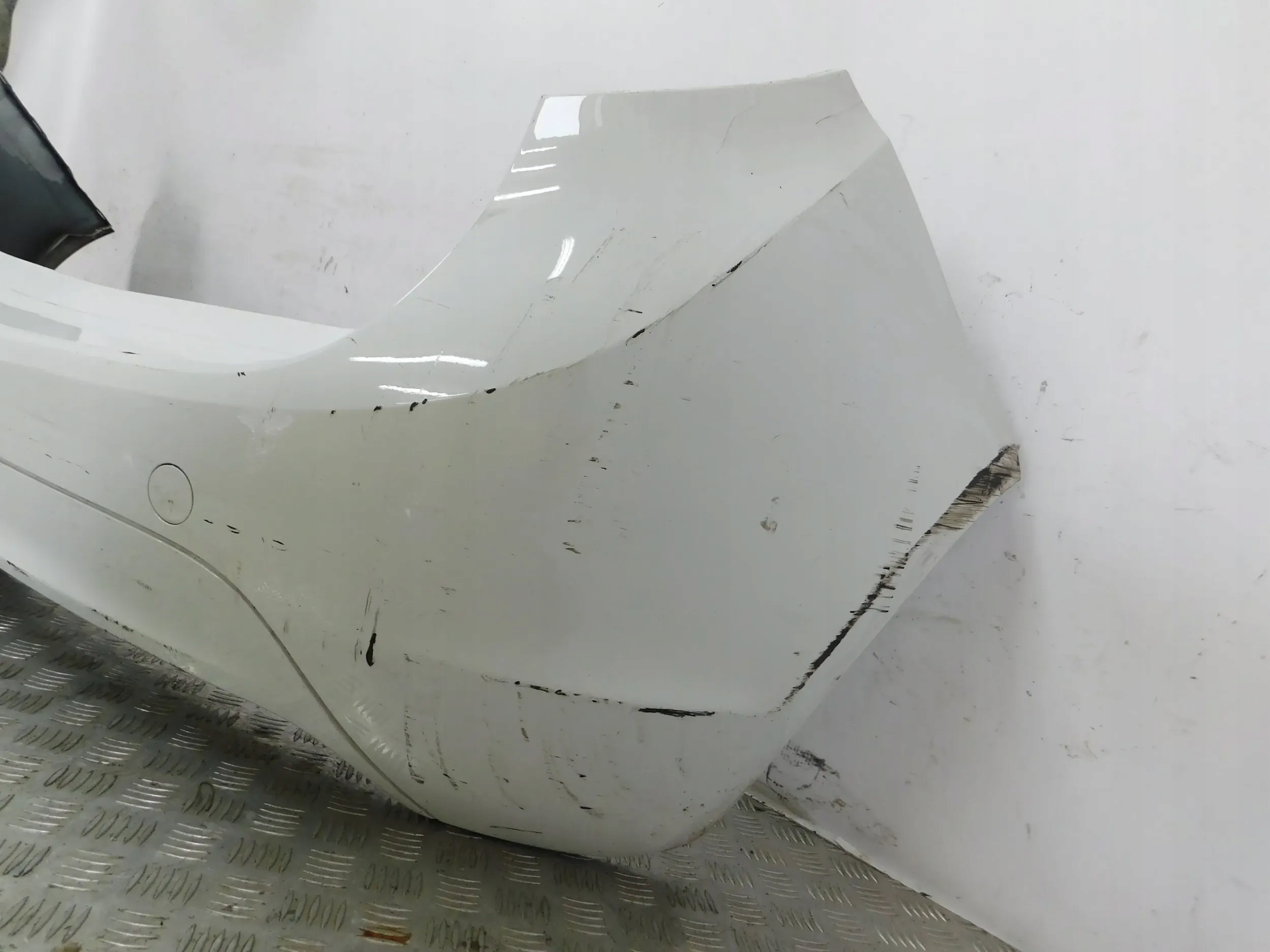 ZADNÝ NÁRAZNÍK OPEL MERIVA B