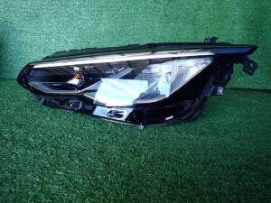 VW GOLF VIII 8 LAVE PREDNE SVETLO 5H1941005 VW GOLF VIII 8 LAVE PREDNE SVETLO 5H1941005