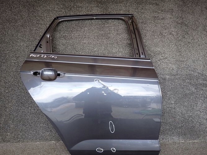 VW POLO 2G 17- PRAVE ZADNE DVERE