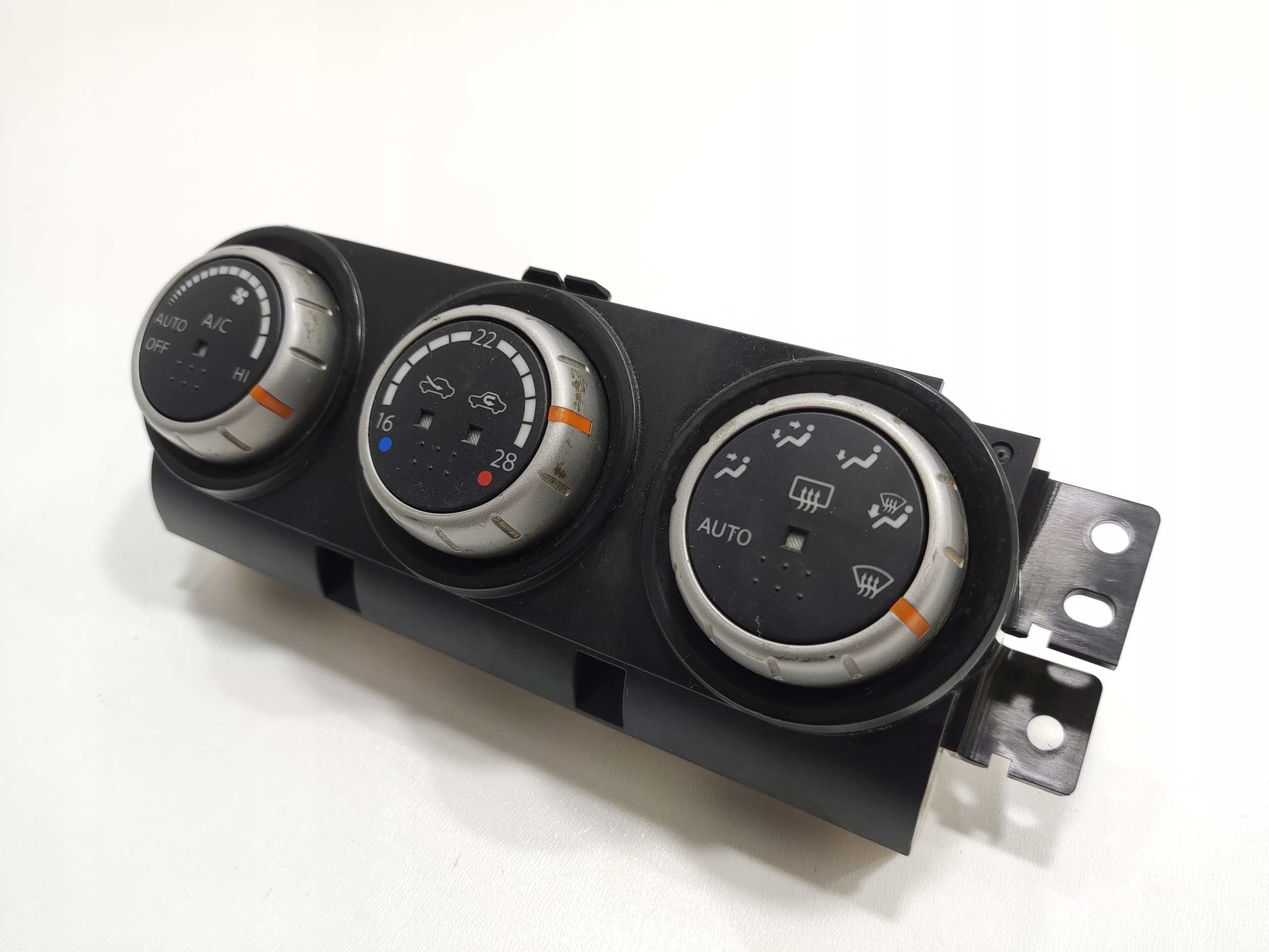 OVLADANIE KURENIA NISSAN X-TRAIL T31 2007-2014 27500-3UR0A
