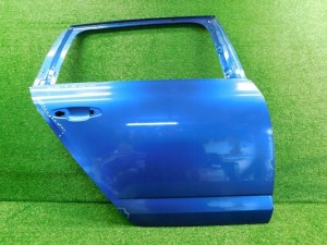 SKODA OCATAVIA III KOMBI PRAVE ZADNE DVERE SKODA OCATAVIA III KOMBI PRAVE ZADNE DVERE