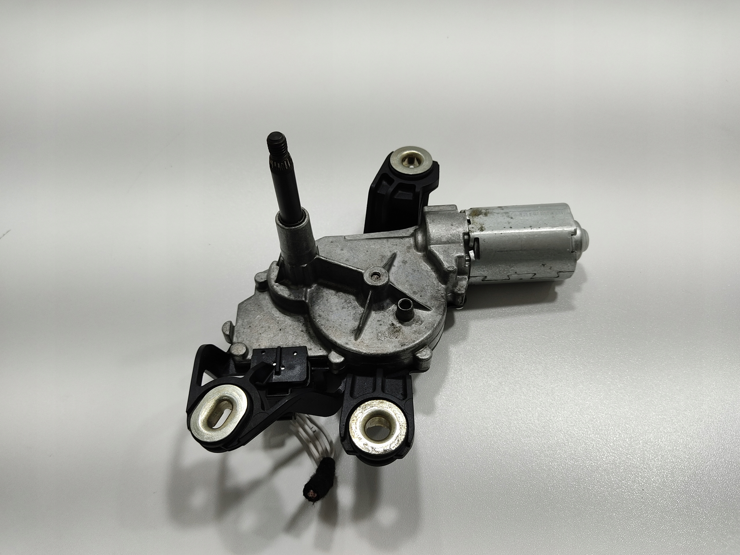 ZADNY MOTORCEK STIERACOV VOLKSWAGEN POLO V 6C 6R 5K6955711B 2009-16