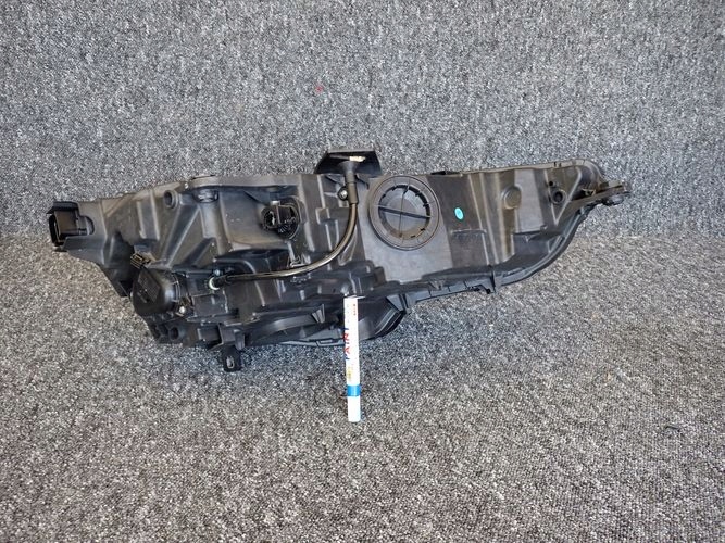 AUDI A3 8Y FULL LED 20- LAVE PREDNE SVETLO 8Y0941011