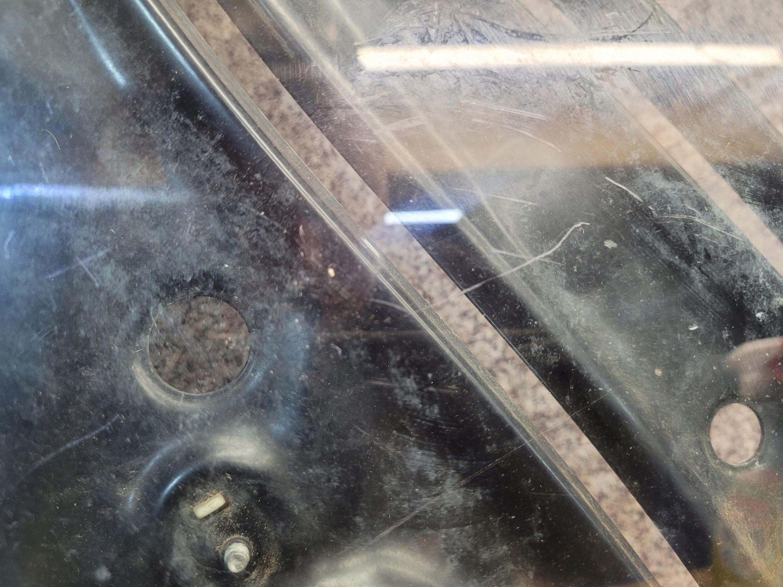 BMW 1 E88 cabrio ĽAVÉ ZADNÉ SŤAHOVANIE OKNA 7165594