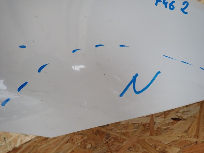 BMW F45 F46 2 PRAVY PREDNY BLATNIK