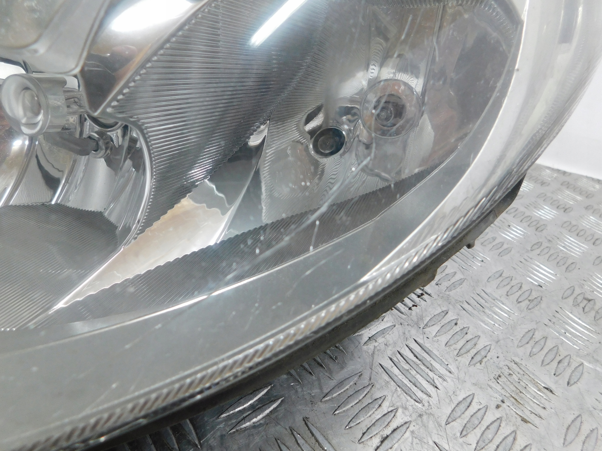 LAVE PREDNE SVETLO LANCIA MUSA LIFT