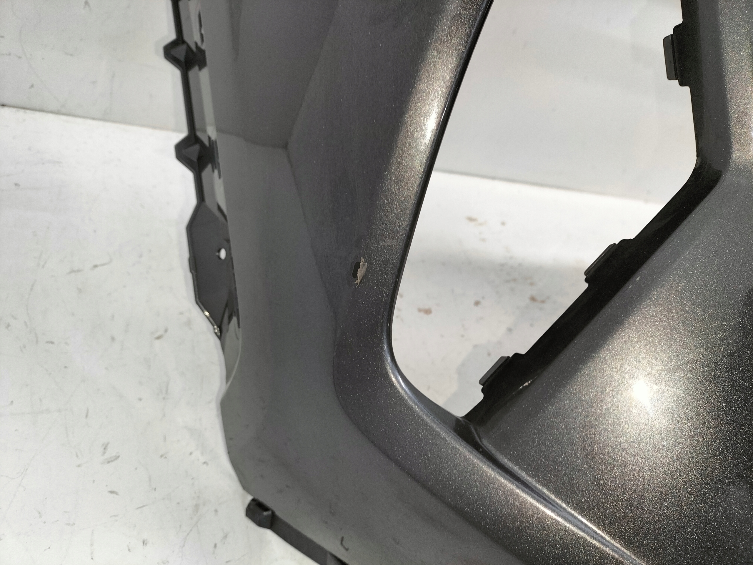PREDNÝ NÁRAZNÍK TOYOTA RAV4 RAV-4 V 18-