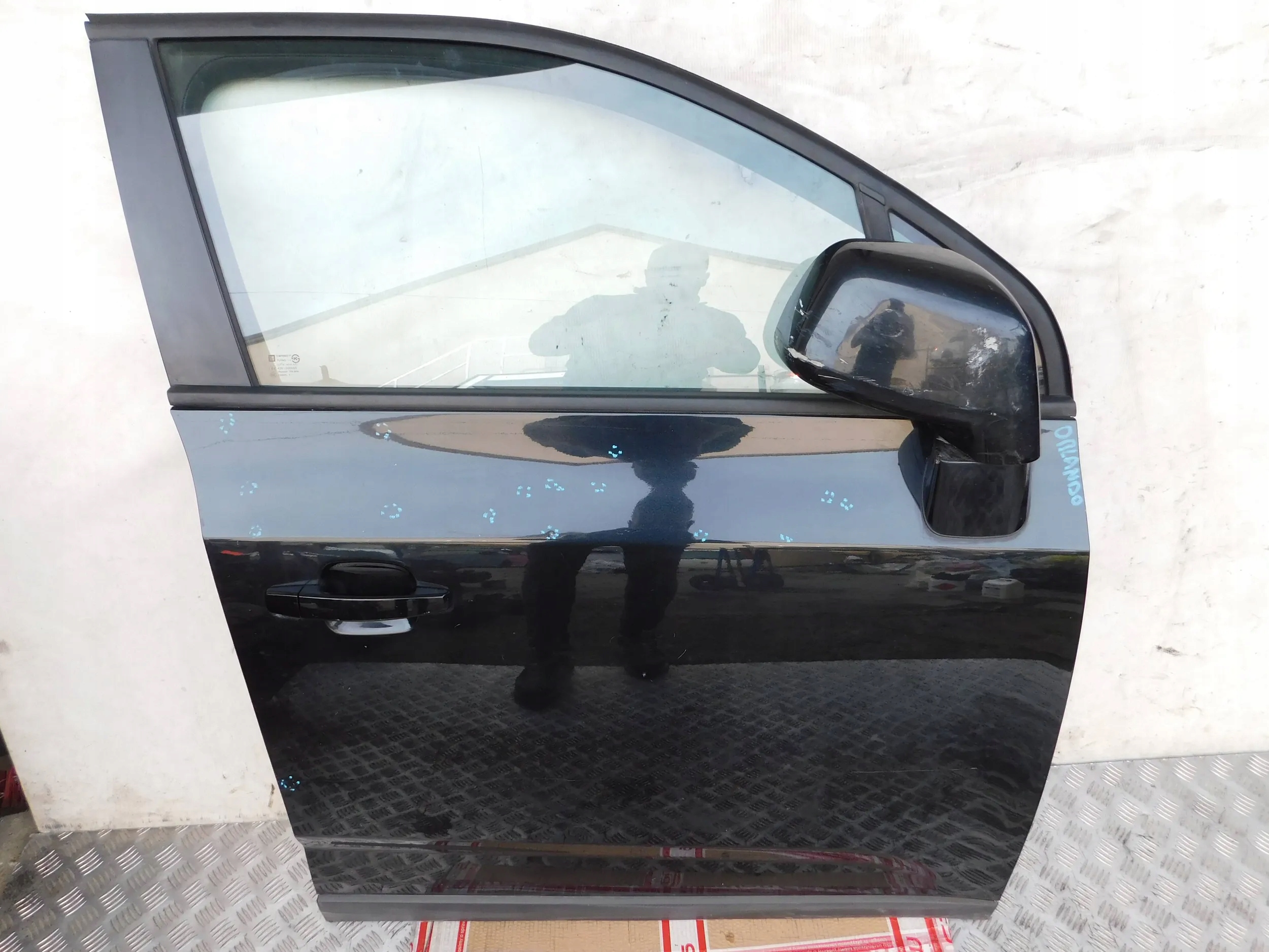 PRAVE PREDNE DVERE CHEVROLET ORLANDO