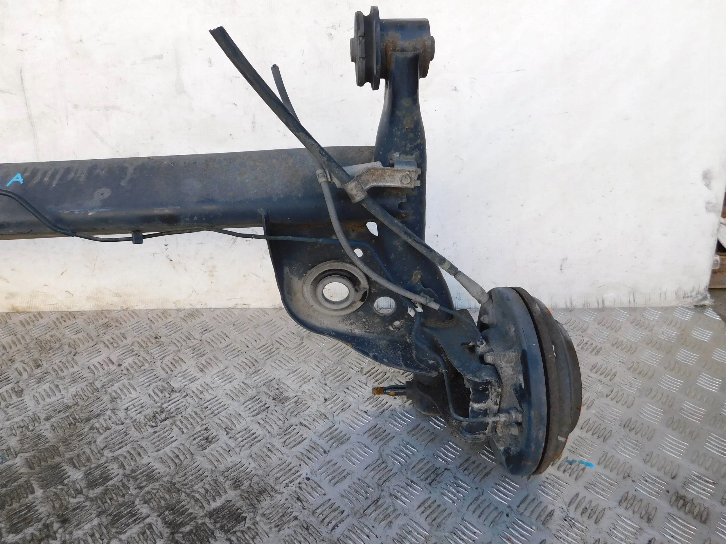 ZADNÁ NÁPRAVA OPEL AGILA B SPLASH