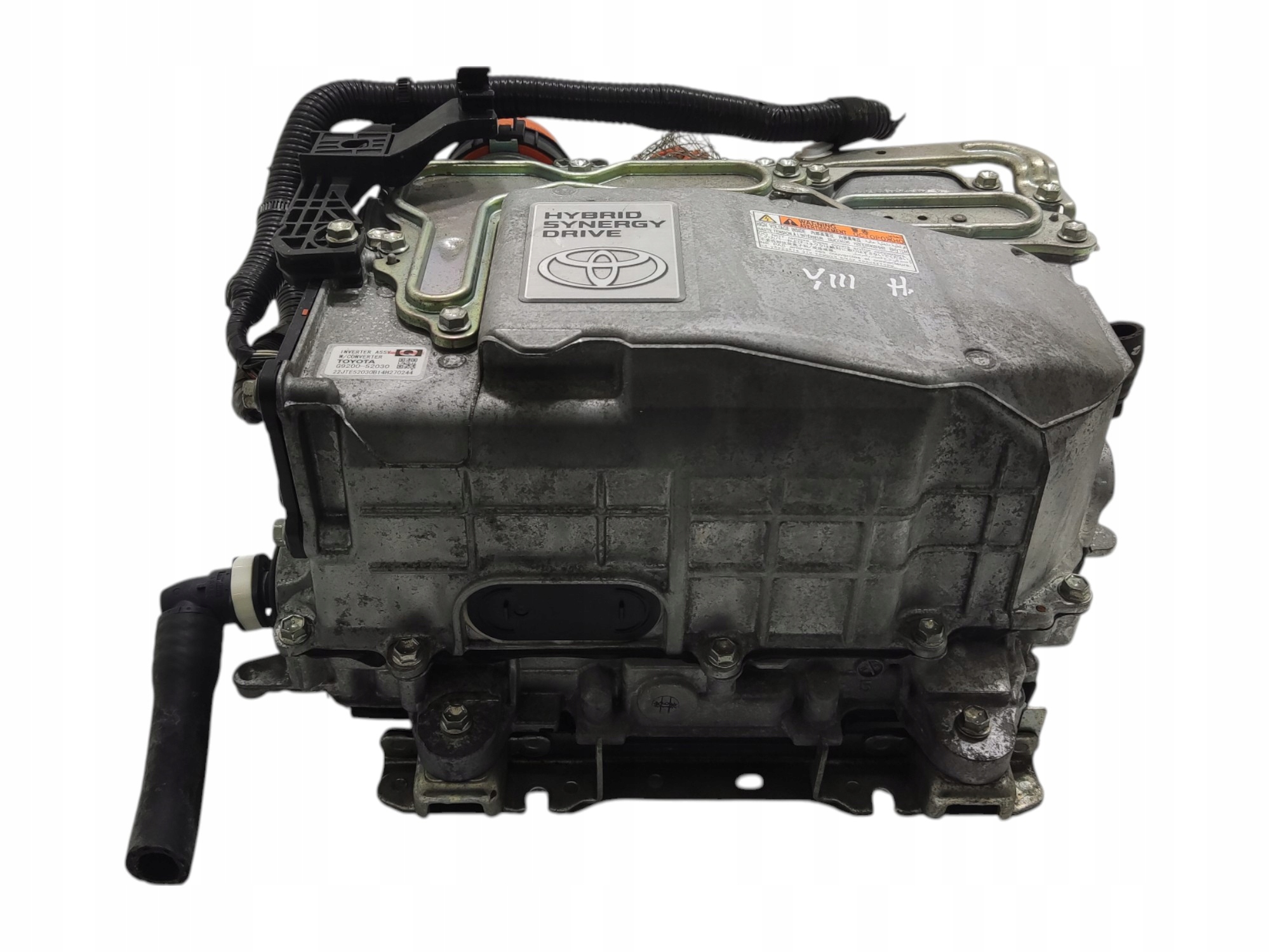 INVERTOR KONVERTOR TOYOTA YARIS III 1.5 HYBRID 2014-2017 LIFT G9200-52030