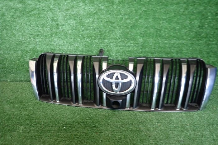 TOYOTA LAND CRUISER J150 09-13 MRIEZKA LISTA
