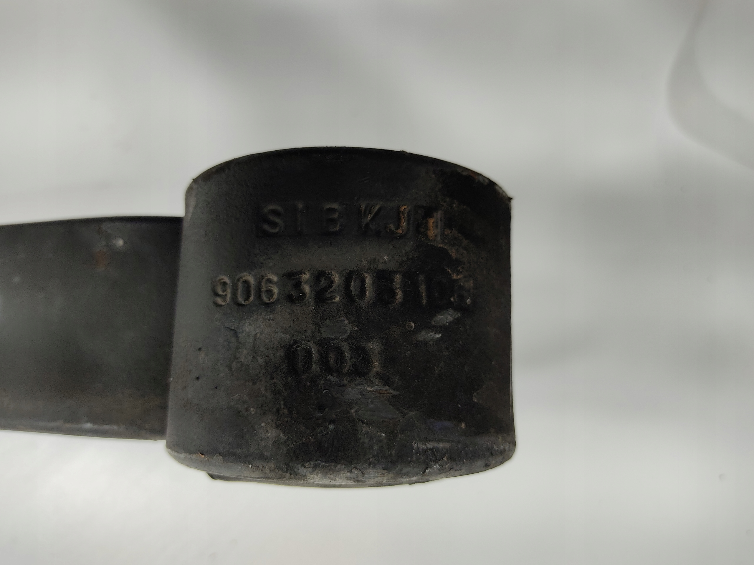 ZADNE LISTOVE PERO MERCEDES SPRINTER W906 906 A9063203106 2006-2014