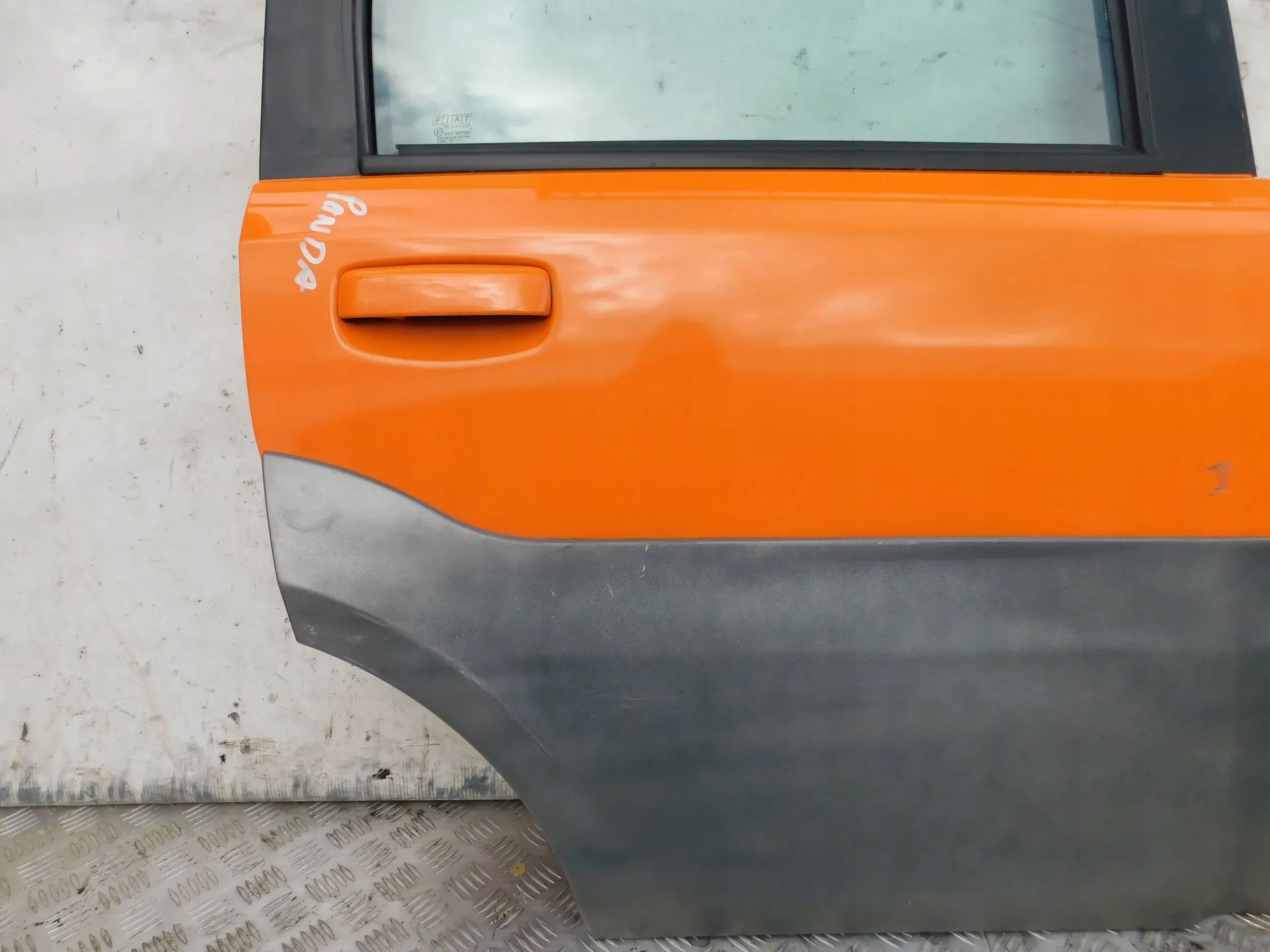 PRAVE ZADNE DVERE FIAT PANDA 2 II CROSS