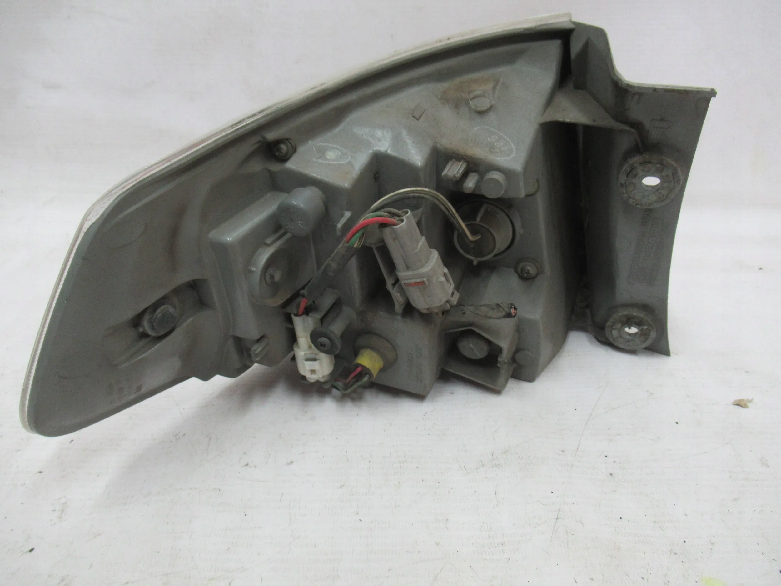 PRAVE ZADNE SVETLO SUBARU IMPREZA III