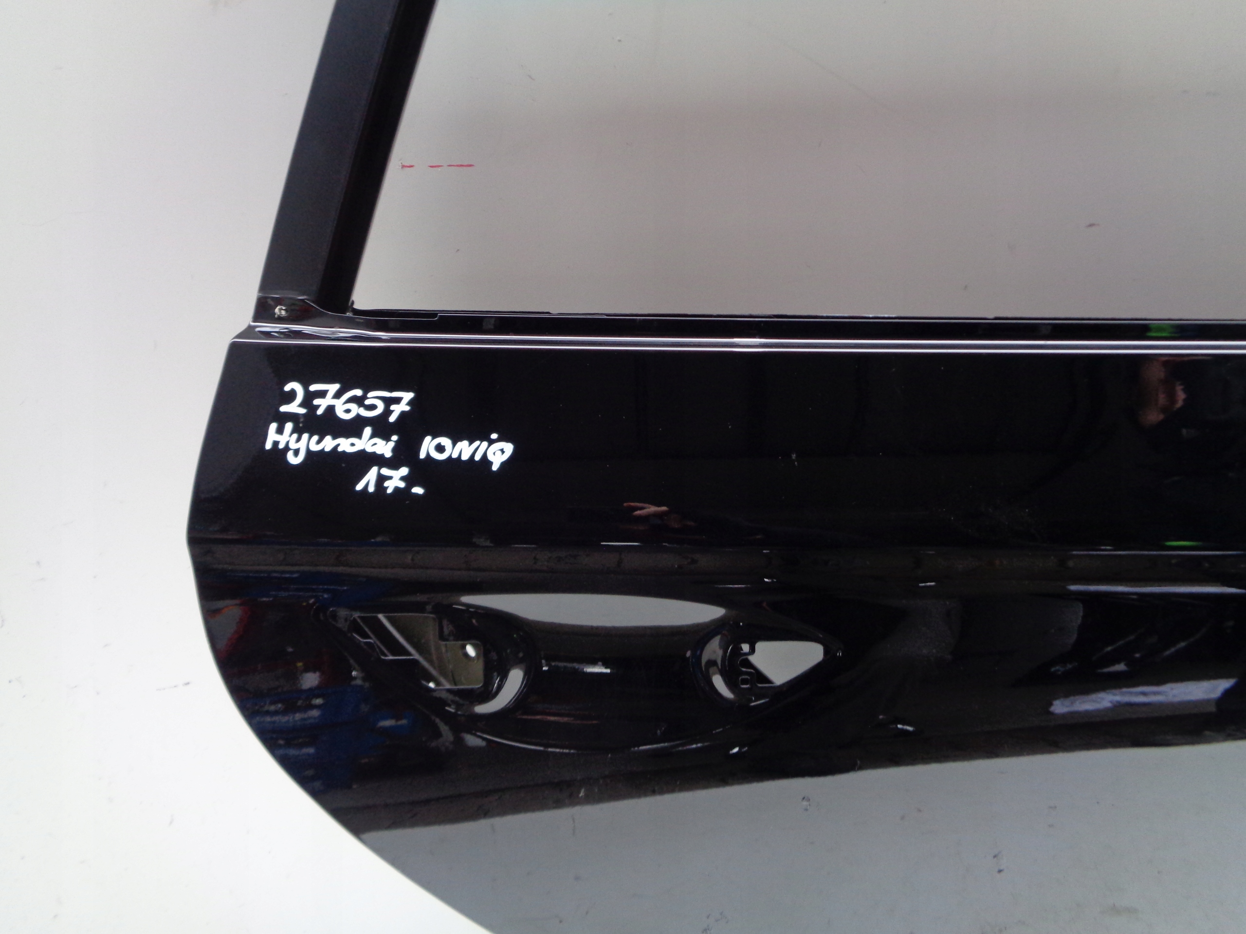 PRAVE ZADNE DVERE HYUNDAI IONIQ 17- NR 27657