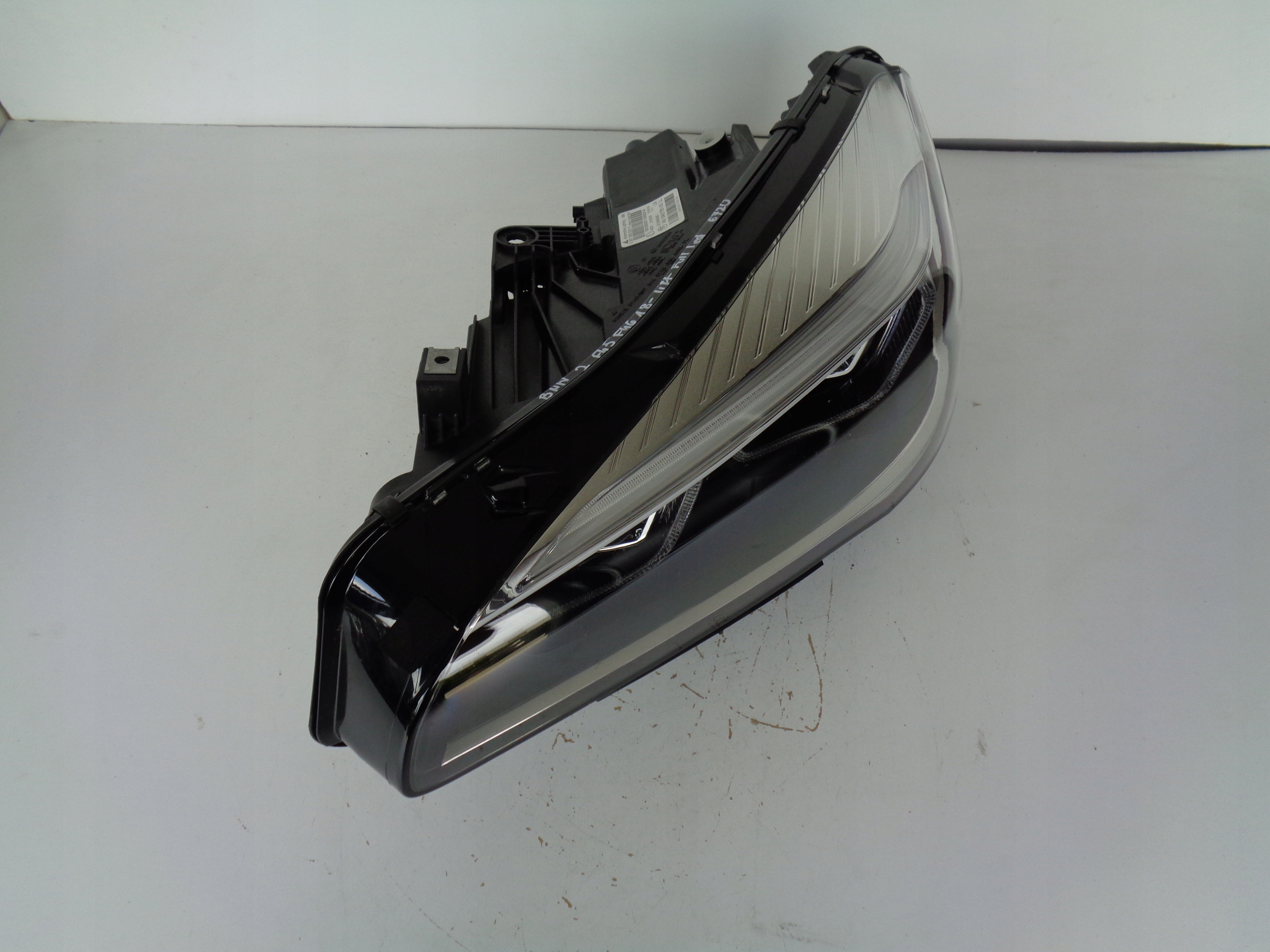 ĽAVÉ SVETLO BMW 2 F45 F46 18- LIFT FULL LED