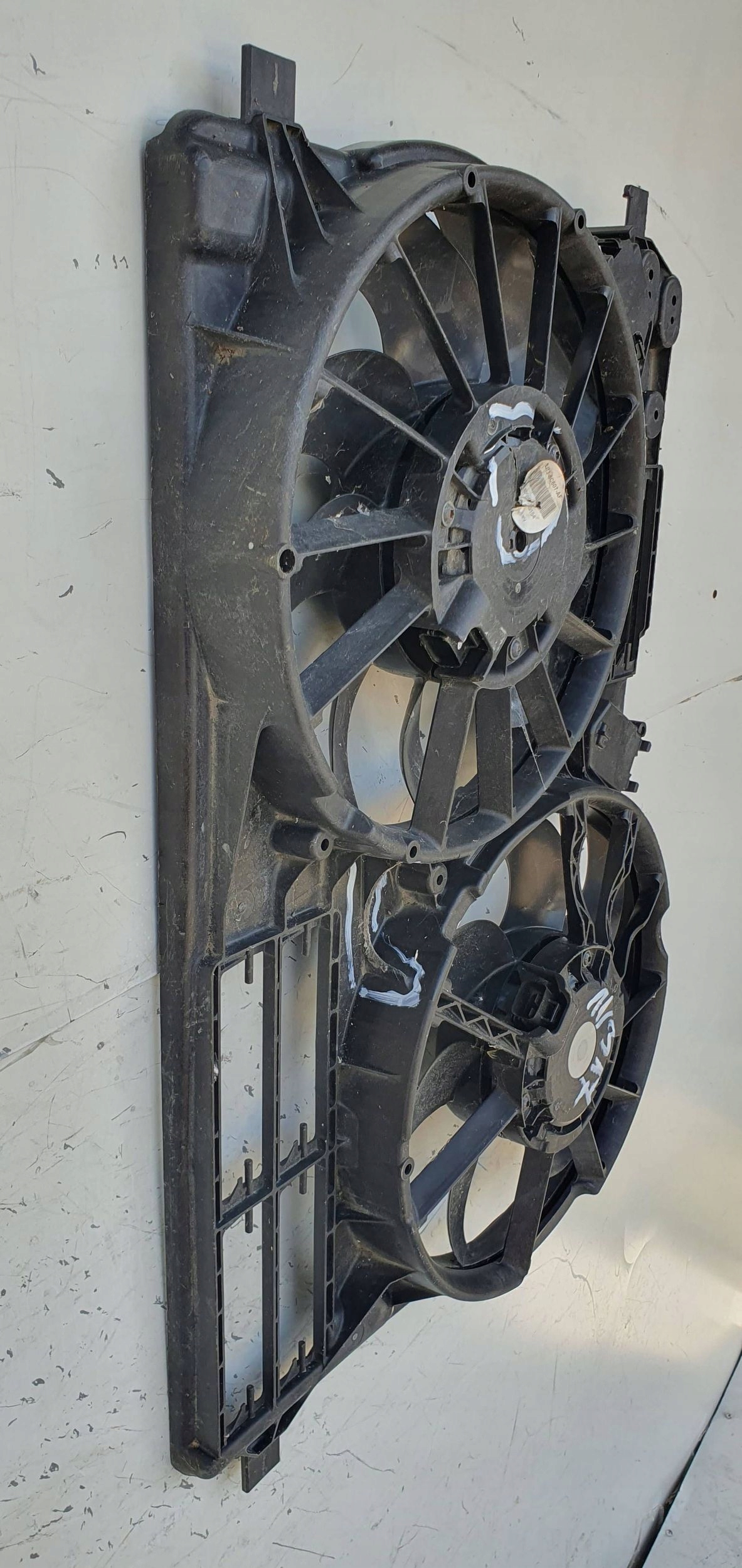 Ford Kuga II 2.0 tdci 3135103884 VENTILATOR CHLADICA