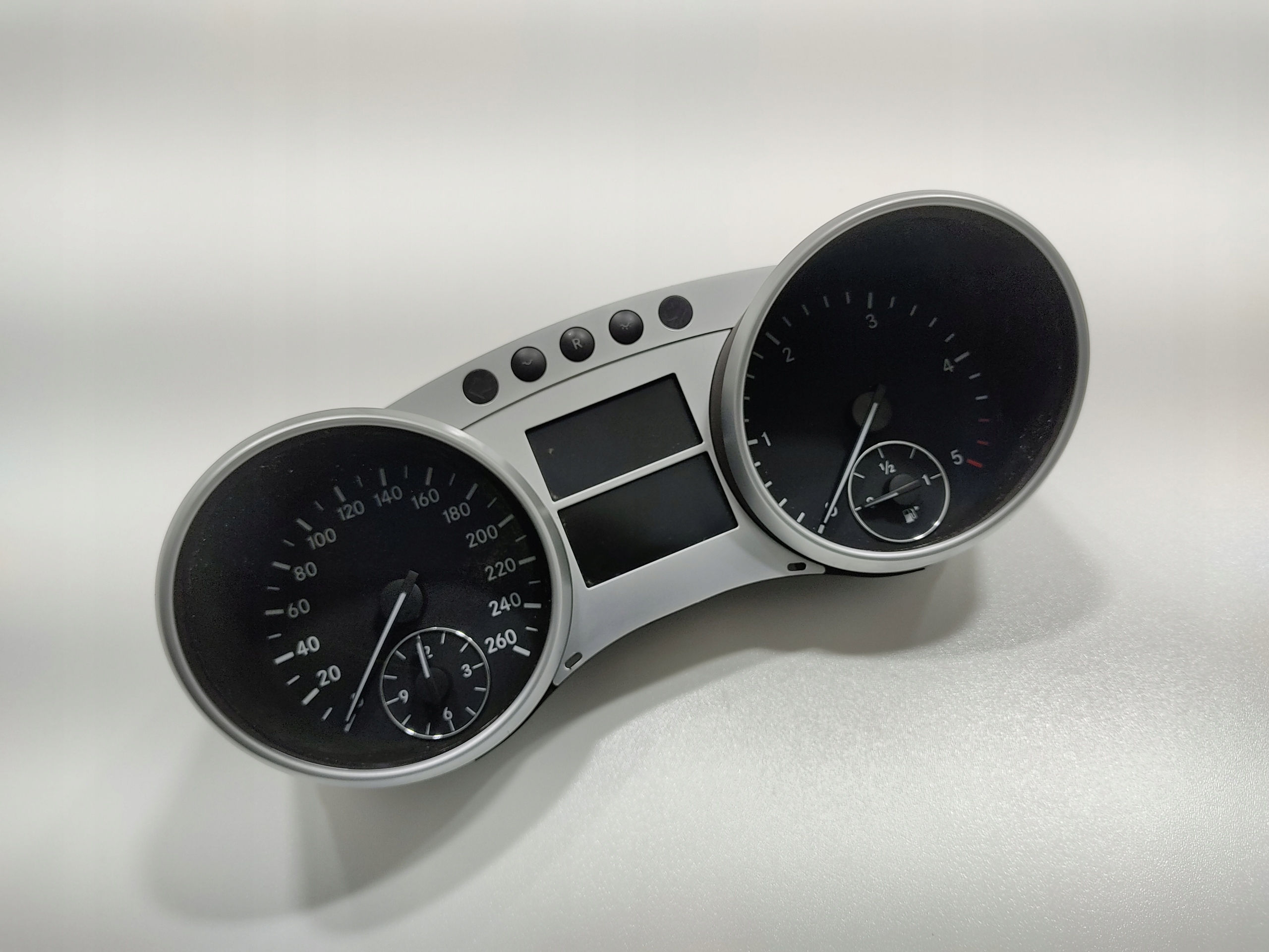 TACHOMETER BUDIKY ML W164 3.0 CDI A2515404348 EUROPA 2005-08