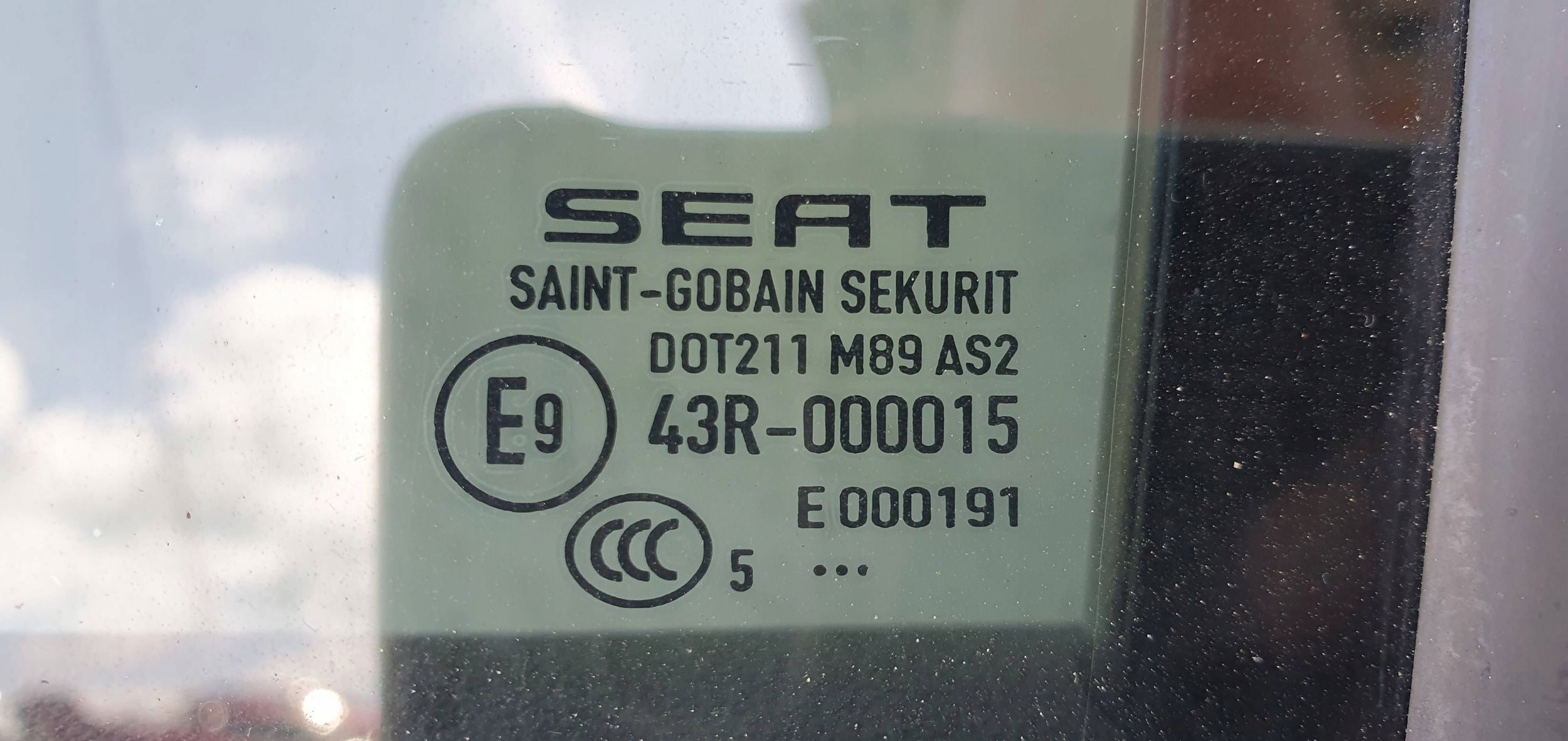 Seat Leon 3 III kombi LAVE ZADNE DVERE