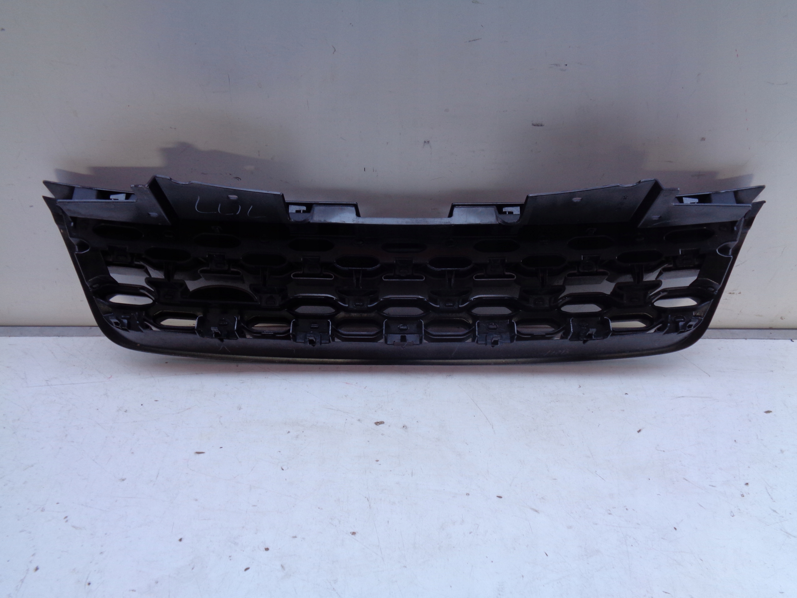 MRIEZKA LISTA LAND ROVER DISCOVERY SPORT DYNAMIC