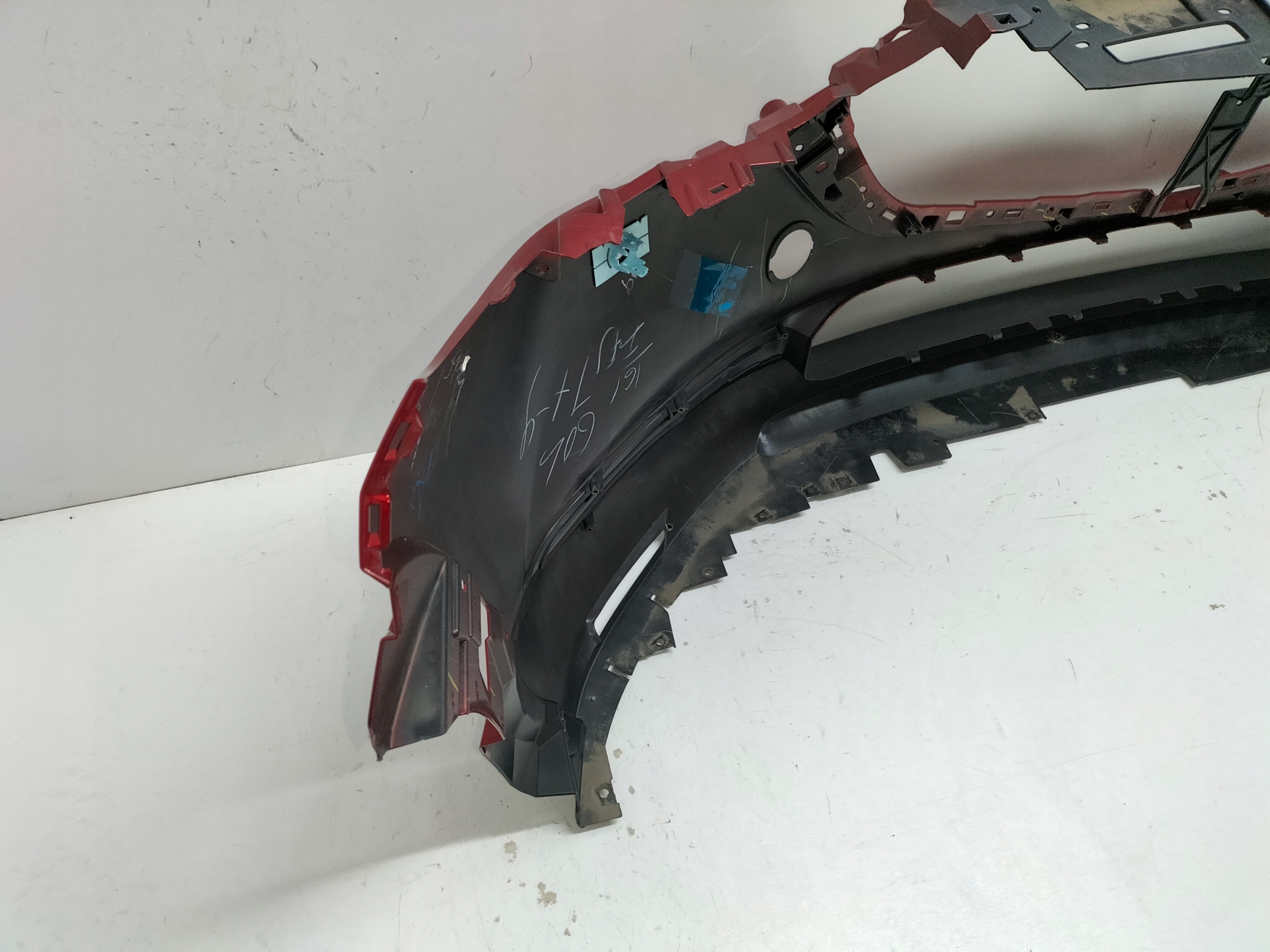 PREDNÝ NÁRAZNÍK MAZDA CX30 CX-30 19-