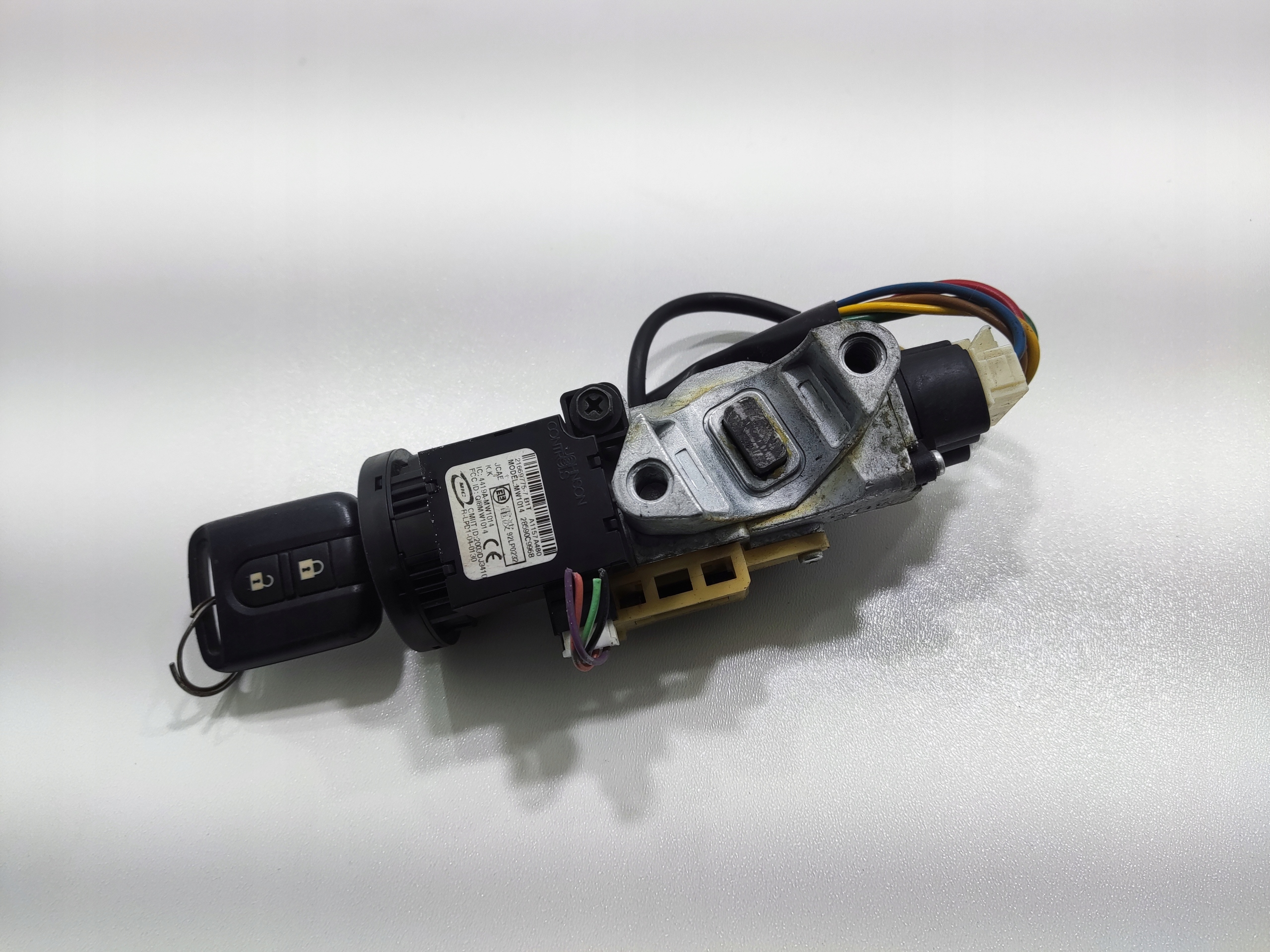 SPINACIA SKRINKA KLUCIK PILOT NISSAN NAVARA IV D23 NP300 2015-2022 EUROPA