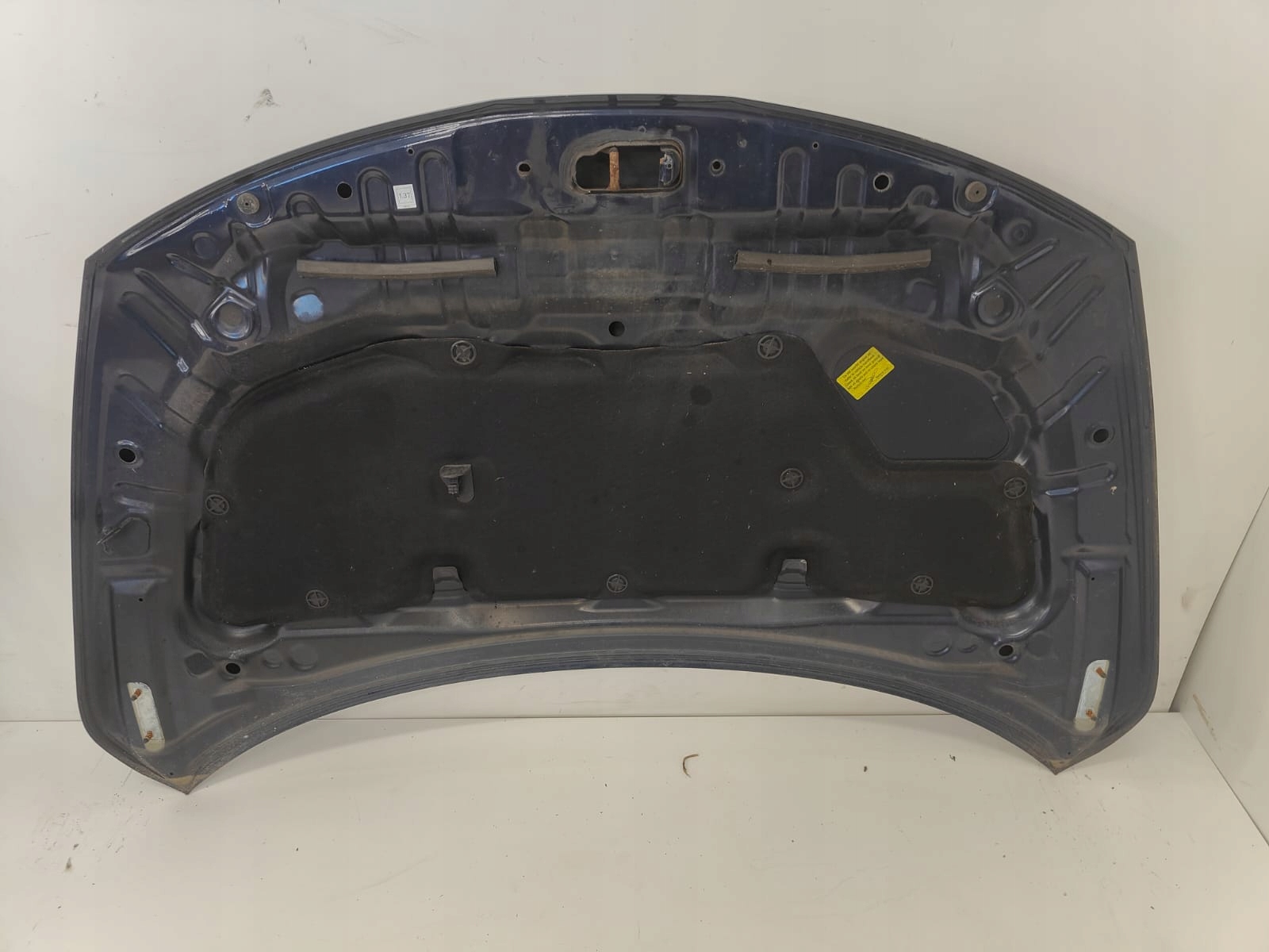 Nissan tiida 04-12 PREDNÁ KAPOTA TMAVOMODRÁ
