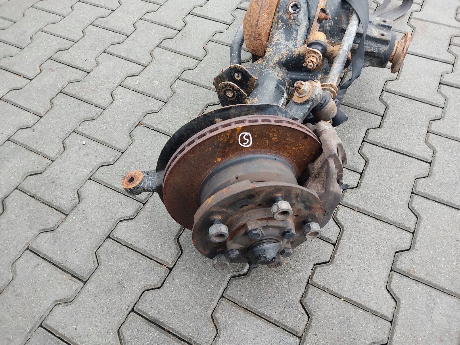 PREDNY DIFERENCIAL LAND ROVER DEFENDER 2.2 2.4 TDCI BEZ ABS 2007-2014