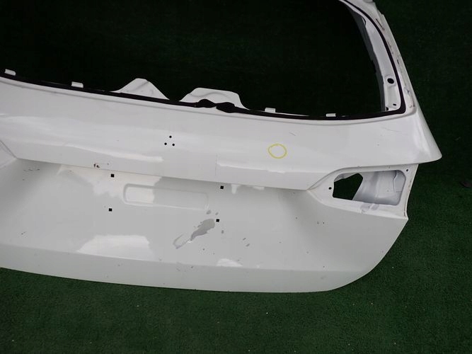 MERCEDES W247 247 B-KLASA 18- ZADNÁ KAPOTA