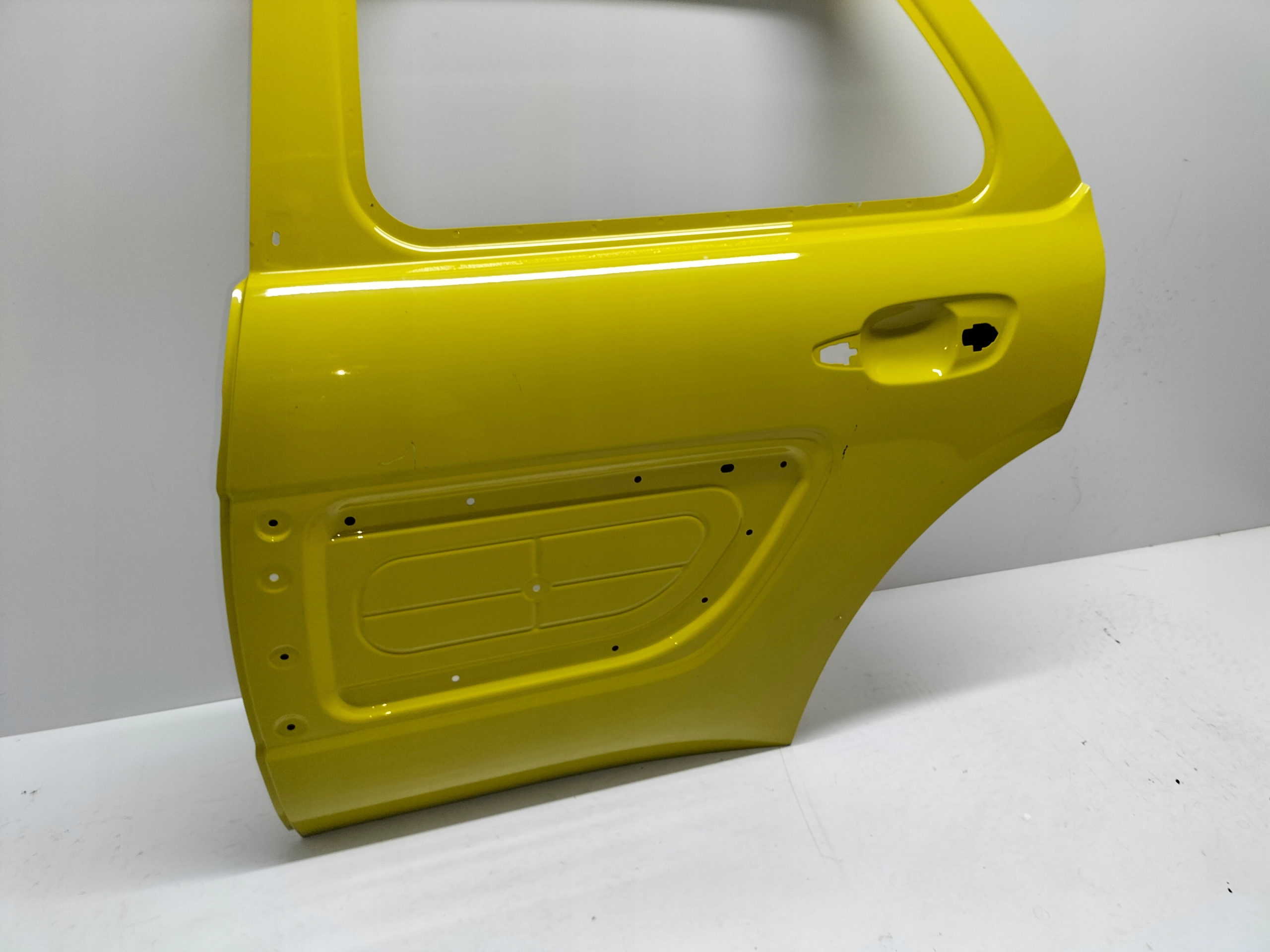 LAVE ZADNE DVERE CITROEN C4 CACTUS 14-18