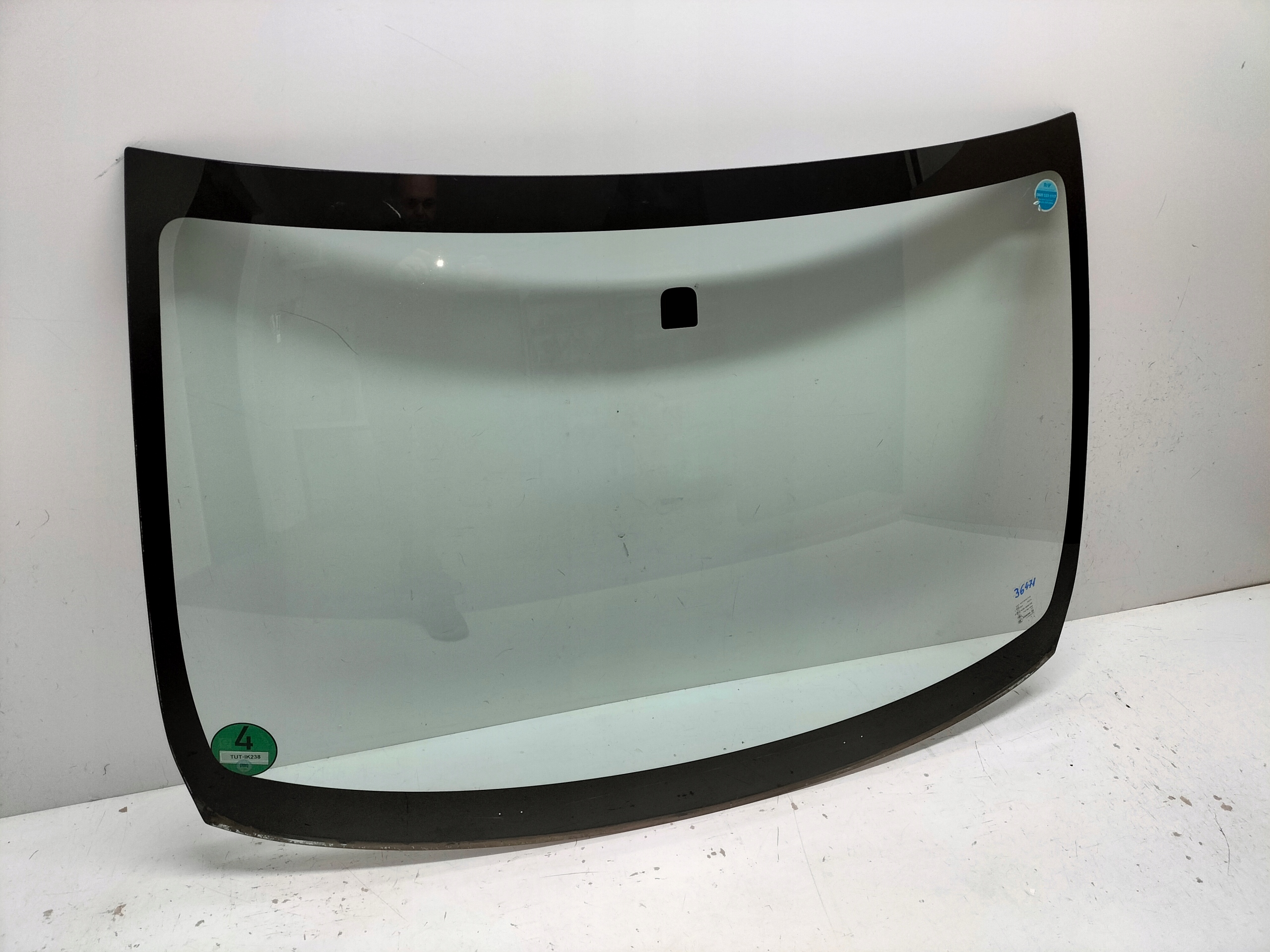 CELNE SKLO  MITSUBISHI SPACE STAR II 13- AGC AUTOMOTIVE