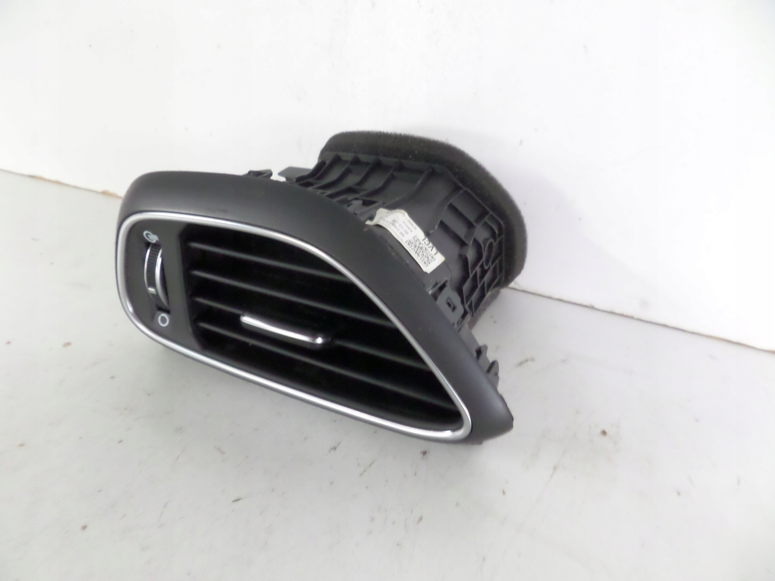 LAVY FUKAR VYDUCH KURENIA HYUNDAI I30 III 17-