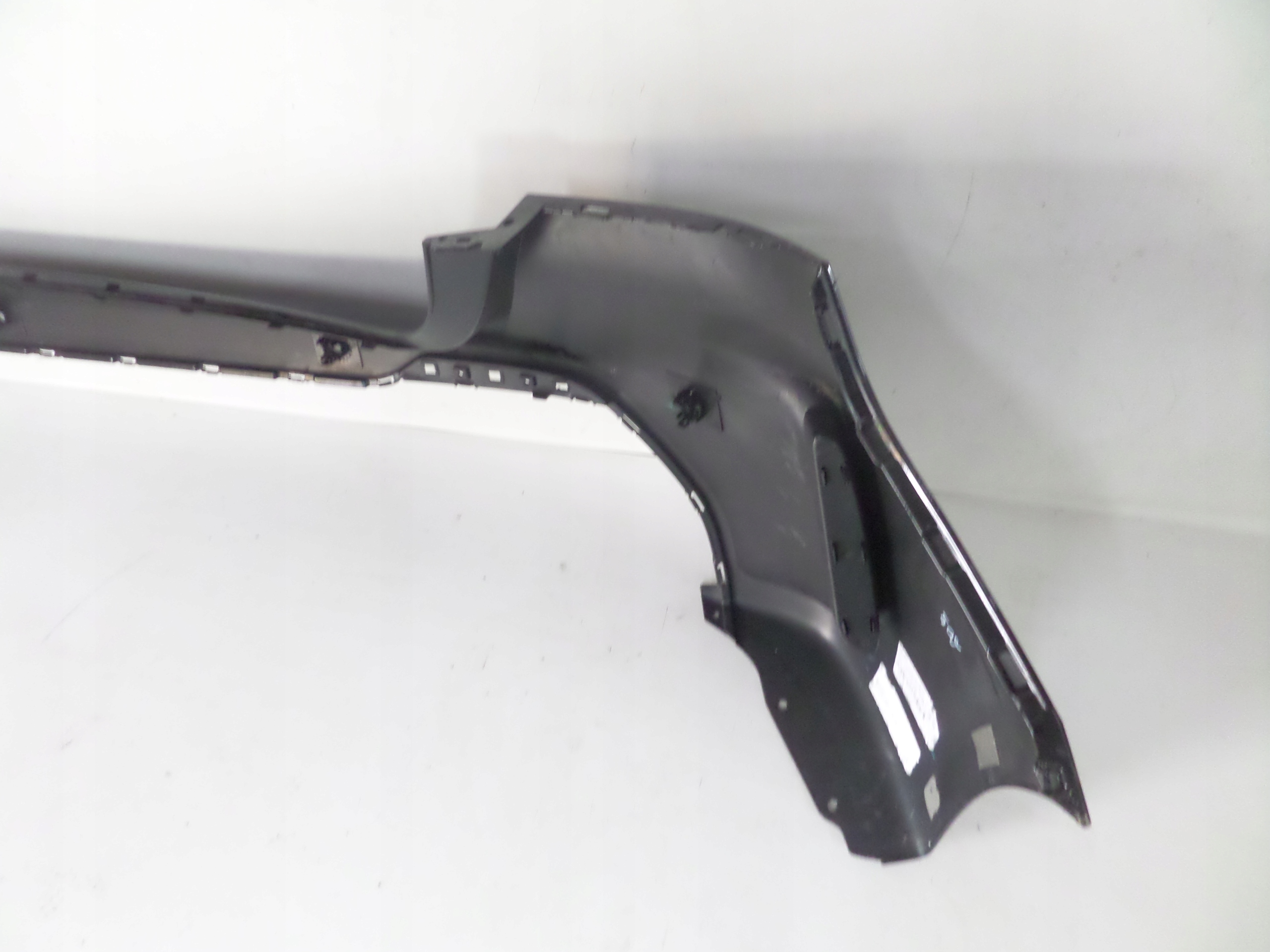ZADNÝ NÁRAZNÍK BMW 1 F40 19- M-PAKET