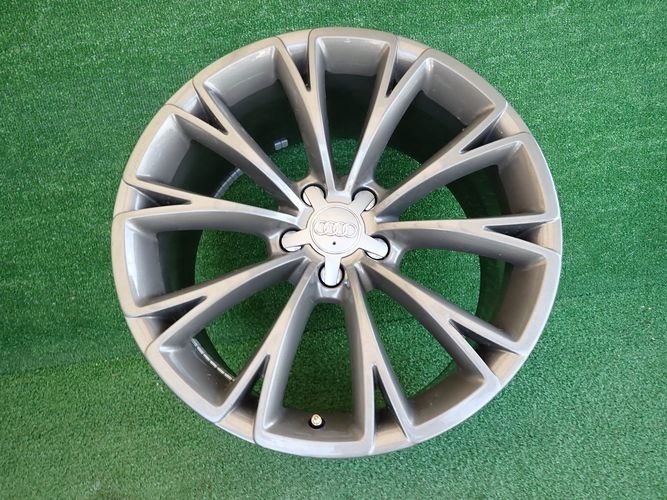 AUDI A8 S8 9Jx19 ET33 5×112 HLINIKOVY DISK ELEKTRON