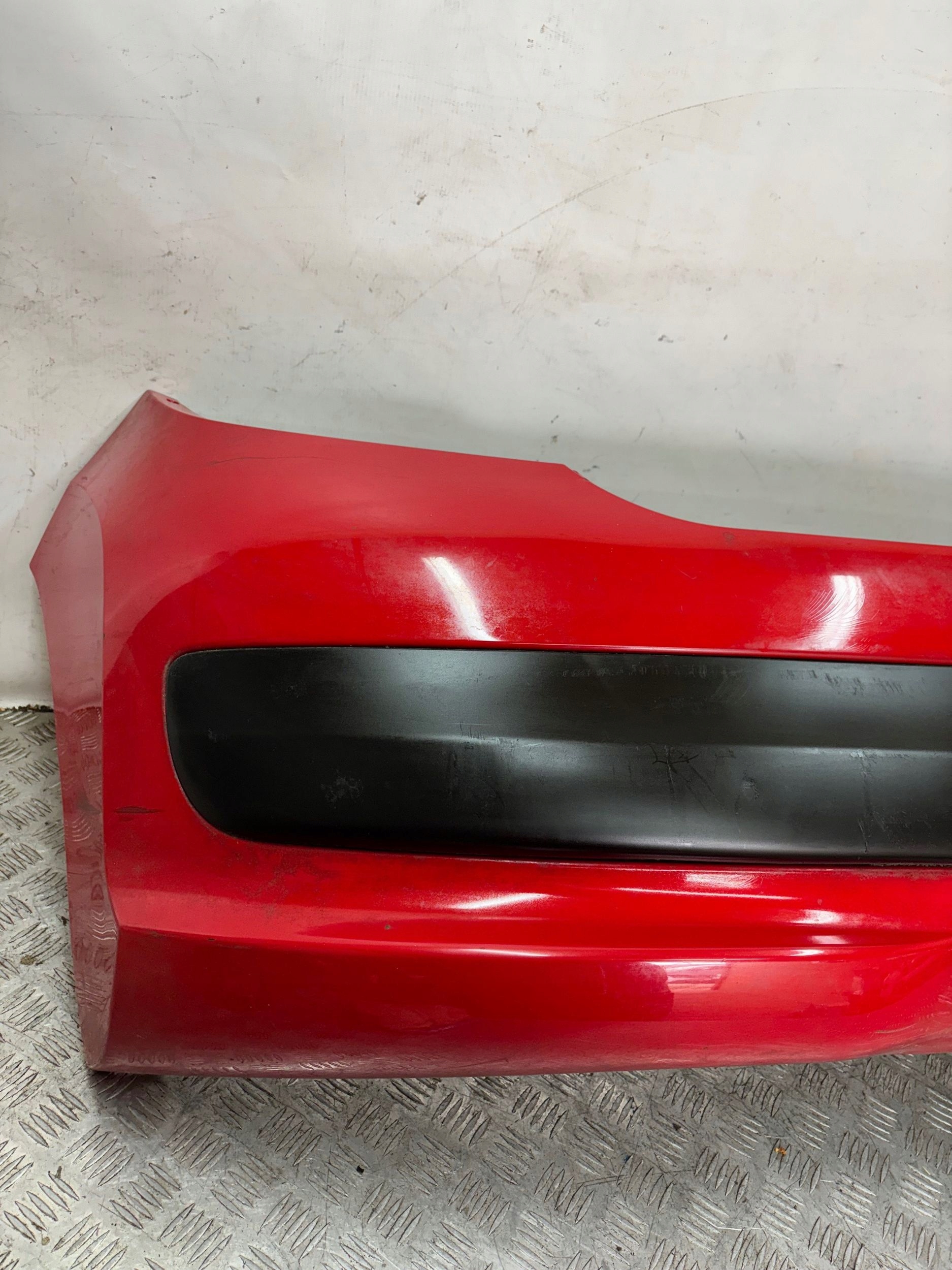 ZADNÝ NÁRAZNÍK PEUGEOT 207 HB