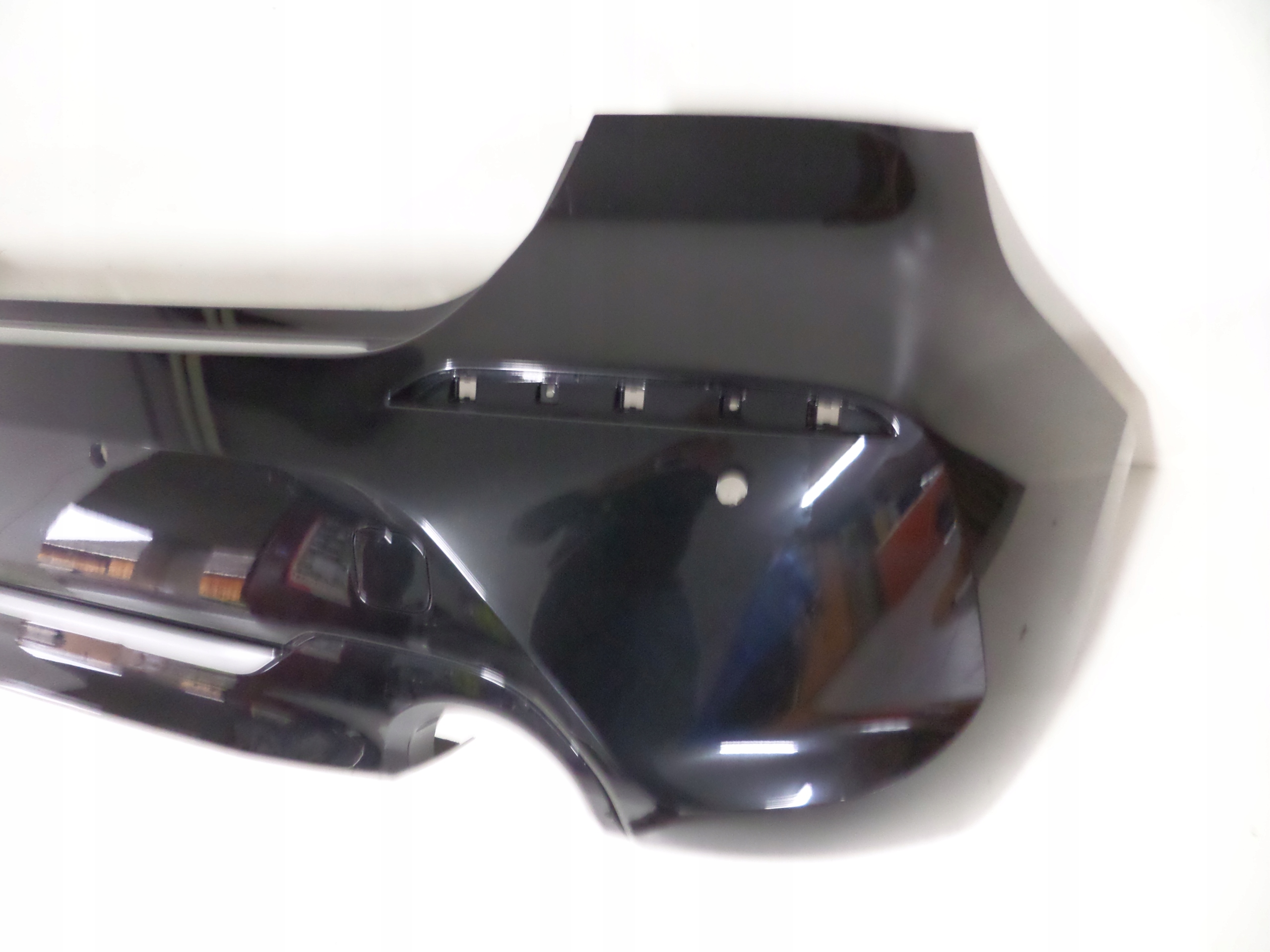 ZADNÝ NÁRAZNÍK BMW 1 F40 19- SPORT LINE