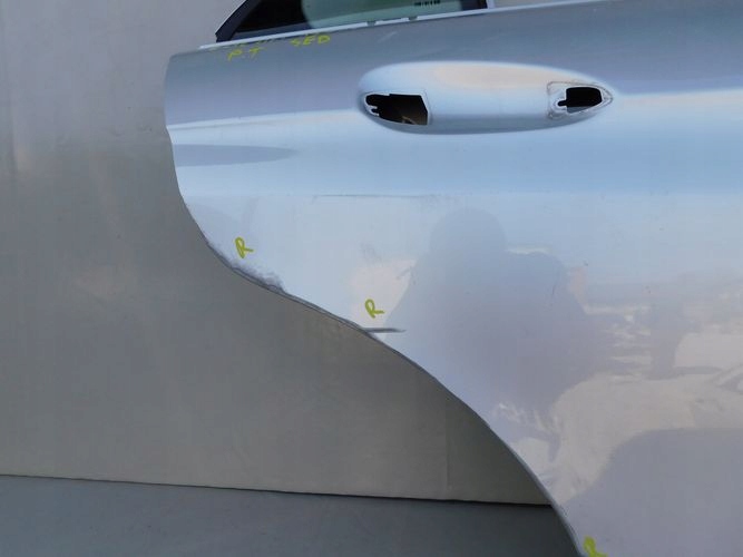 MERCEDES W212 E-KLASA LIFT 13- PRAVE ZADNE DVERE