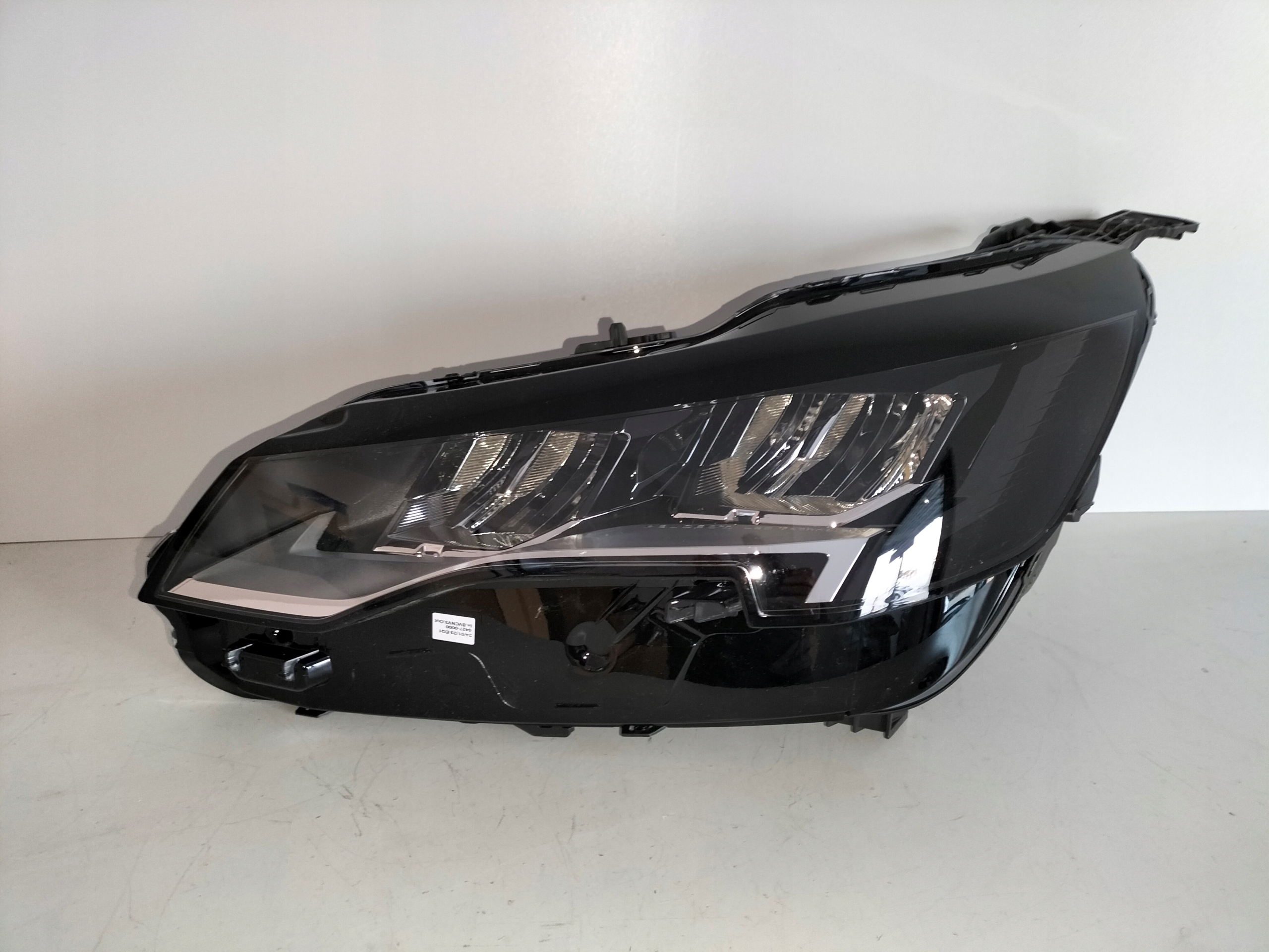 LAVE PREDNE SVETLO PEUGEOT 3008 II 5008 II LIFT 20- FULL LED TE