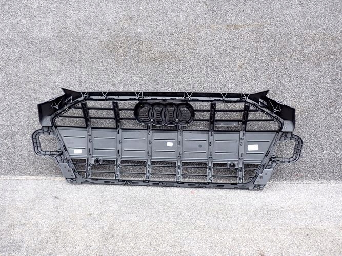 AUDI A4 B9 ALLROAD 8W0 LIFT 19- MRIEZKA LISTA