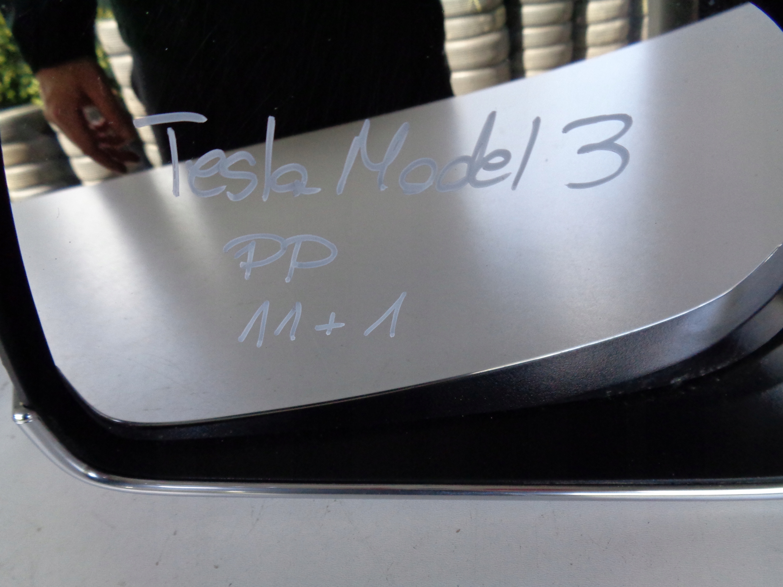 PRAVE ZRKADLO TESLA MODEL 3 12- PIN