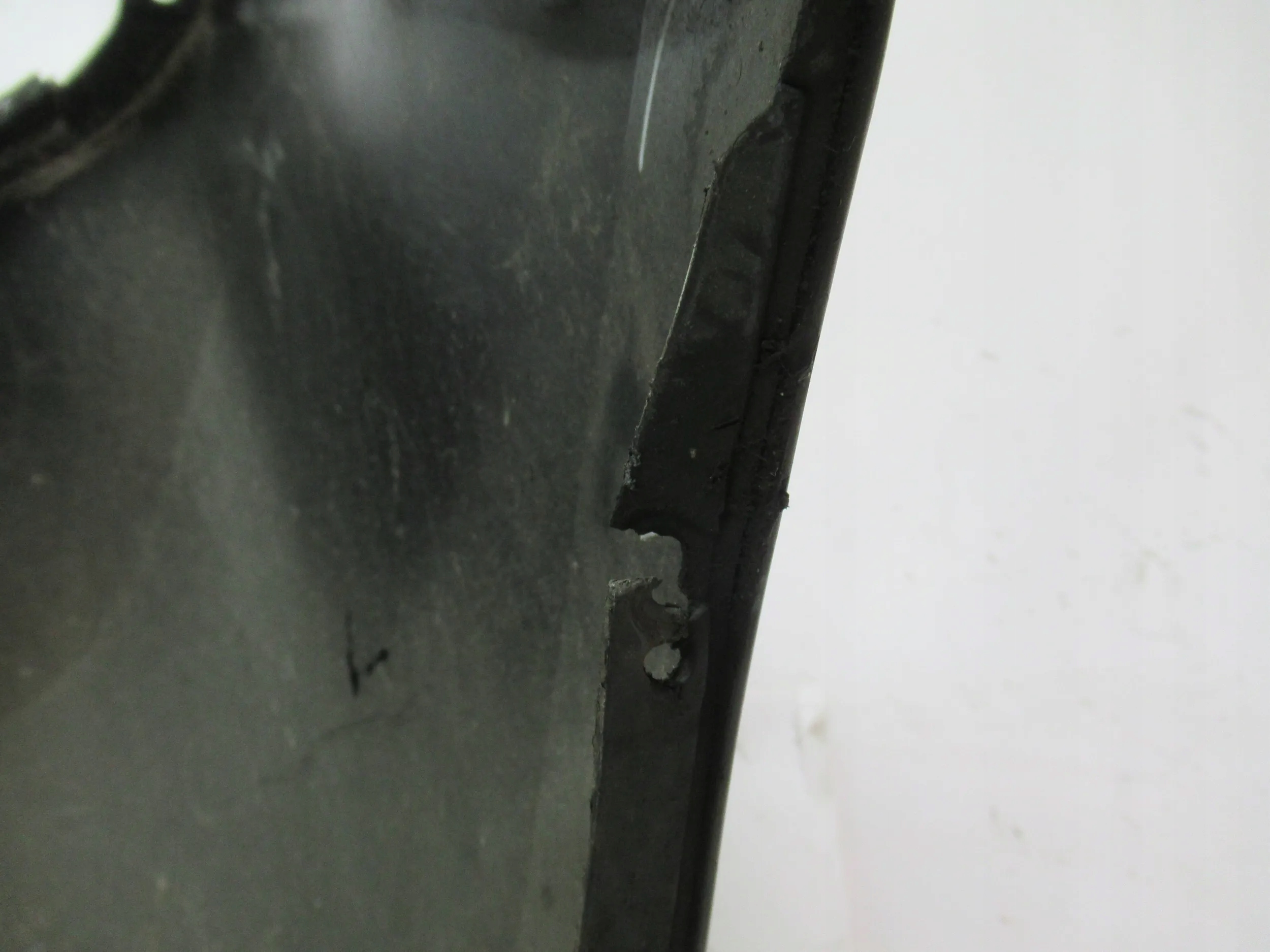 ZADNÝ NÁRAZNÍK Mazda 3 BL 09-