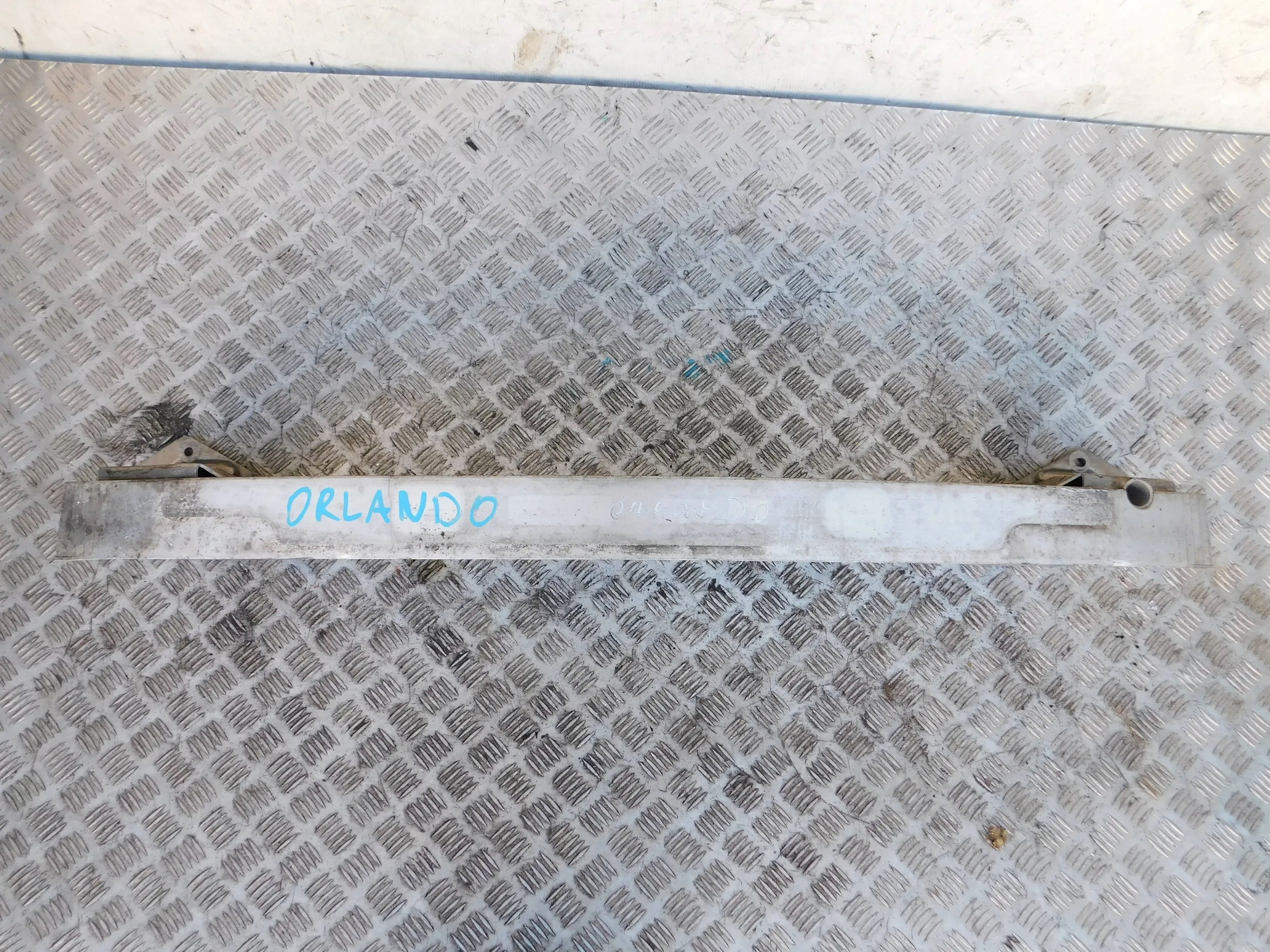 VÝSTUHA ZADNÉHO NÁRAZNÍKA ORLANDO