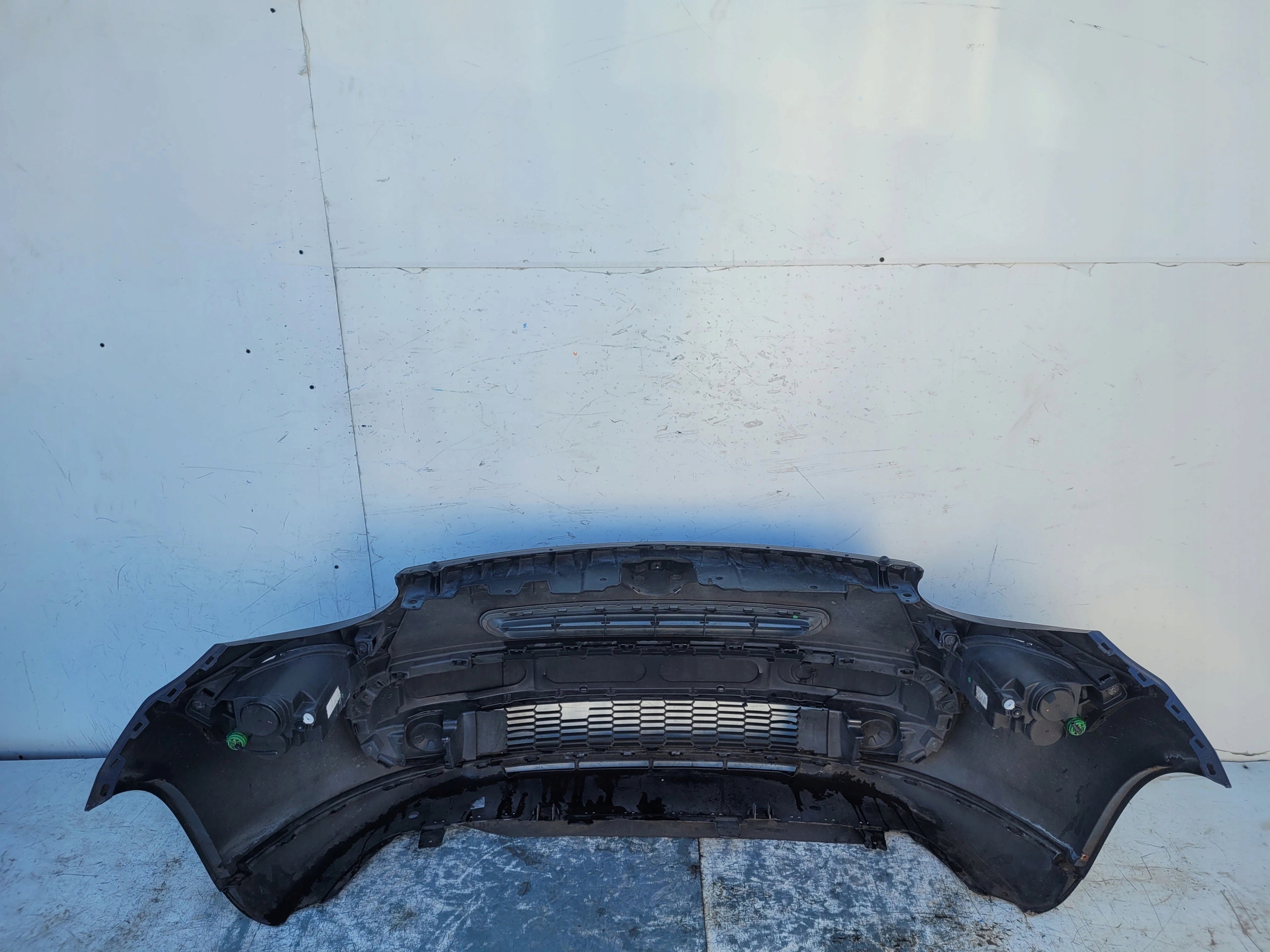 FIAT 500L 500 L PREDNÝ NÁRAZNÍK