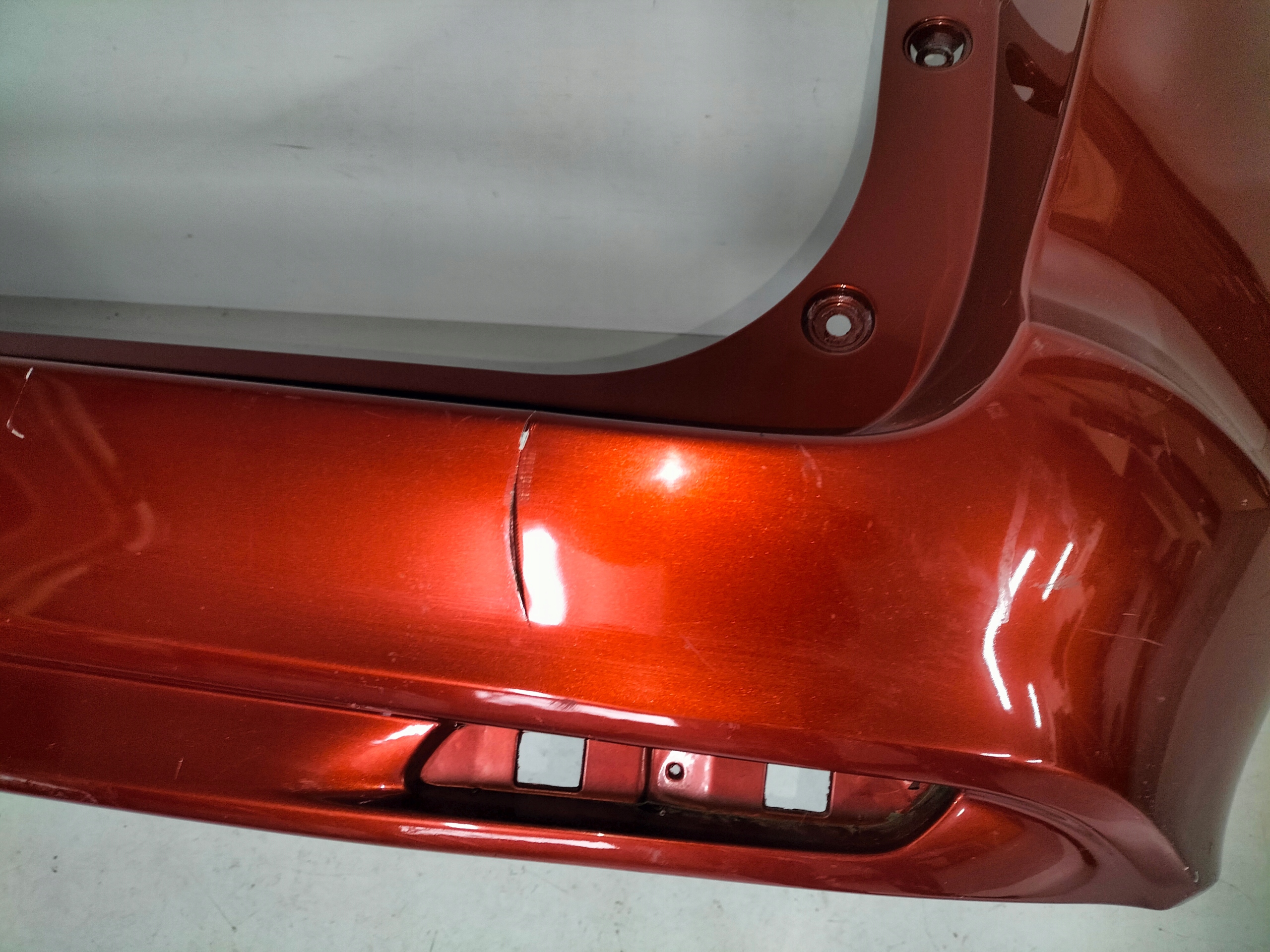 ZADNÝ NÁRAZNÍK HONDA CIVIC IX 12-16 KOMBI