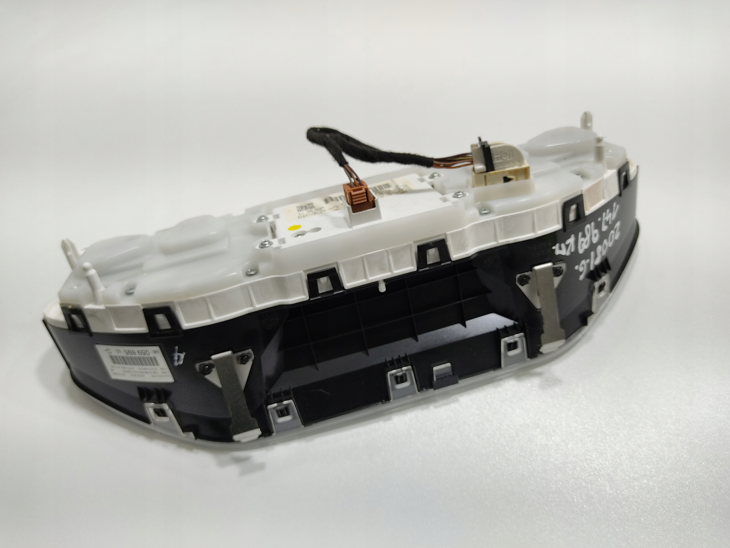 TACHOMETER BUDIKY PEUGEOT 208 I 1.0 VTI 9805969580 2012-2019 EUROPA